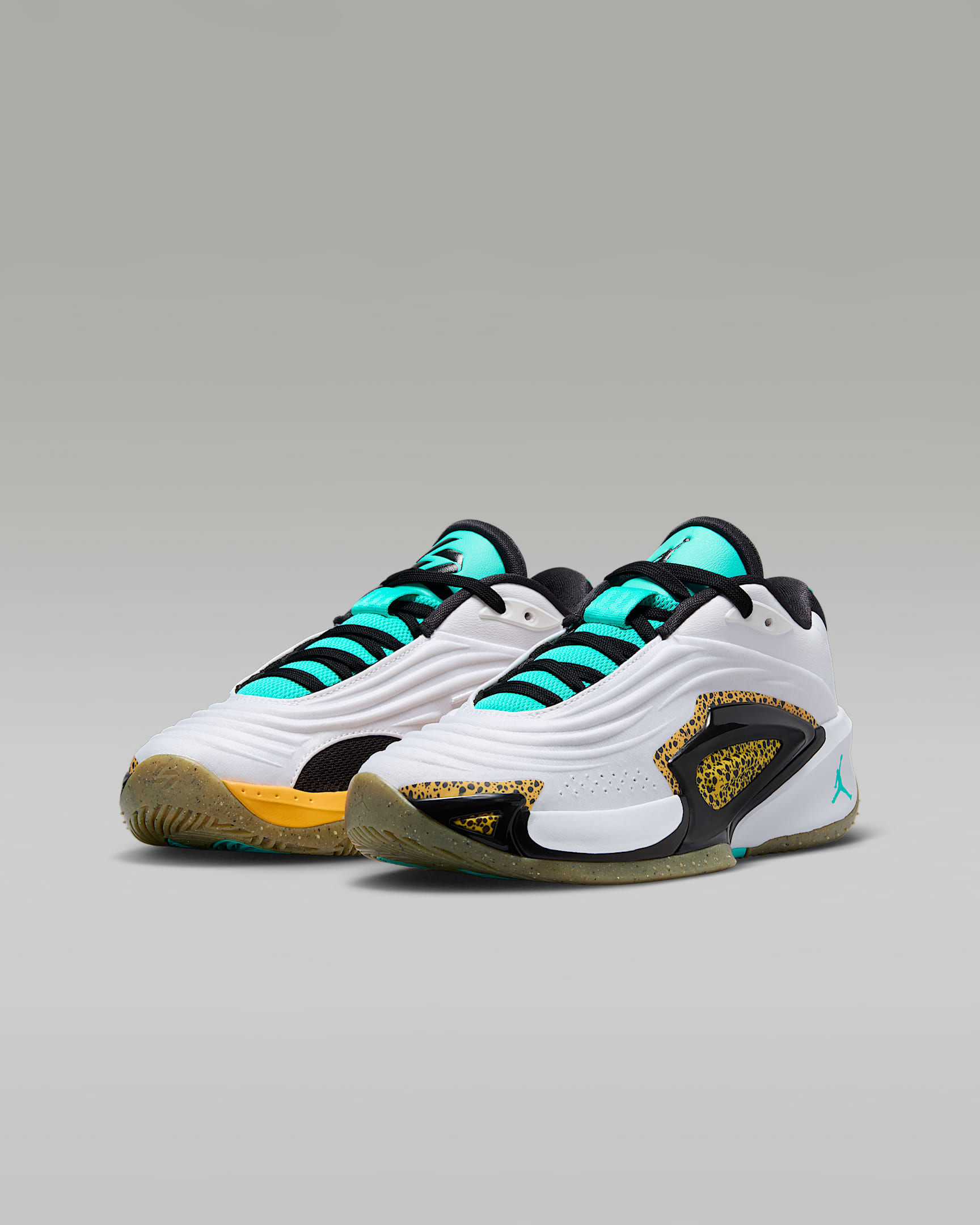 Luka 3 Older Kids' Basketball Shoes. Nike IE