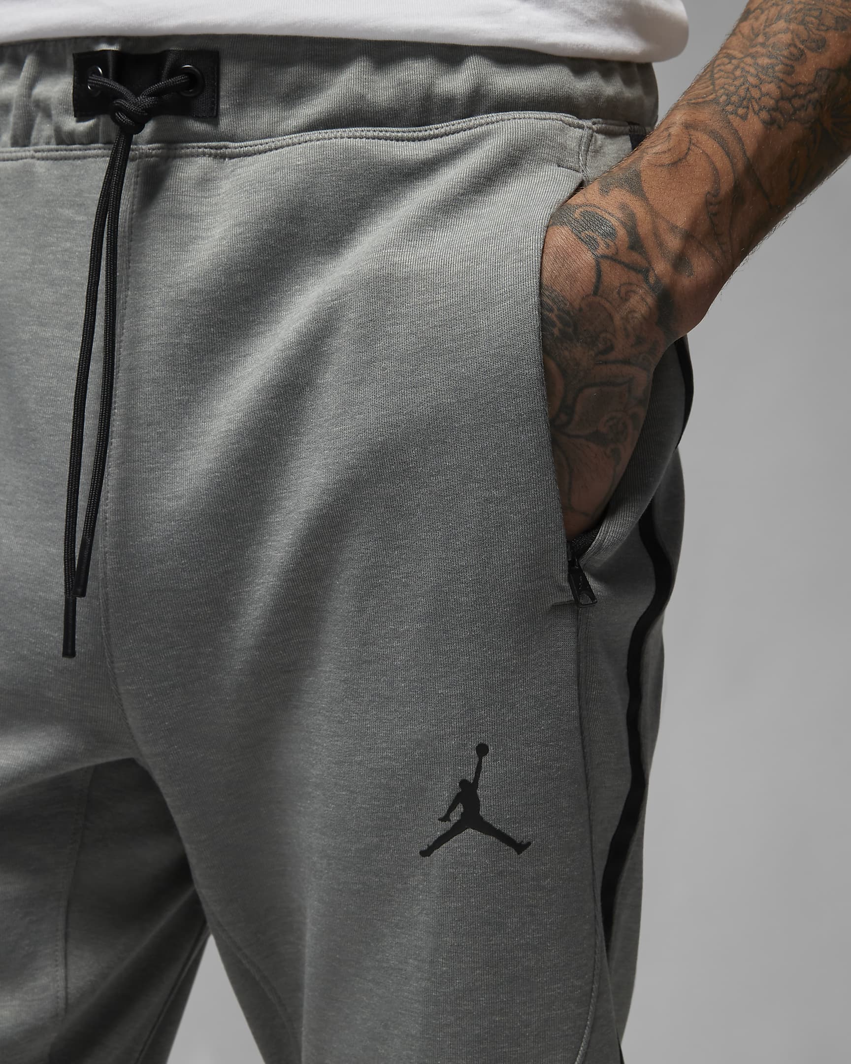 Jordan Dri-FIT Sport Men's Air Fleece Trousers. Nike IE