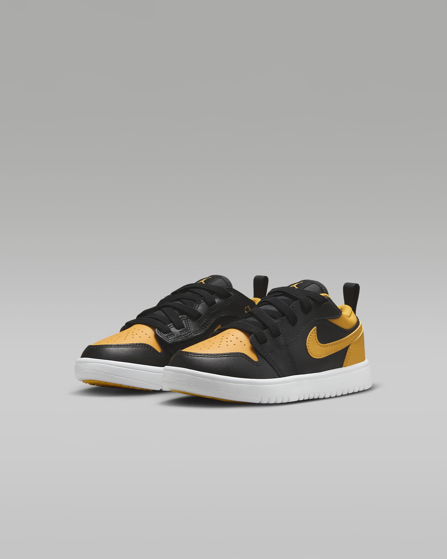 Jordan 1 Low Alt Younger Kids' Shoes. Nike UK