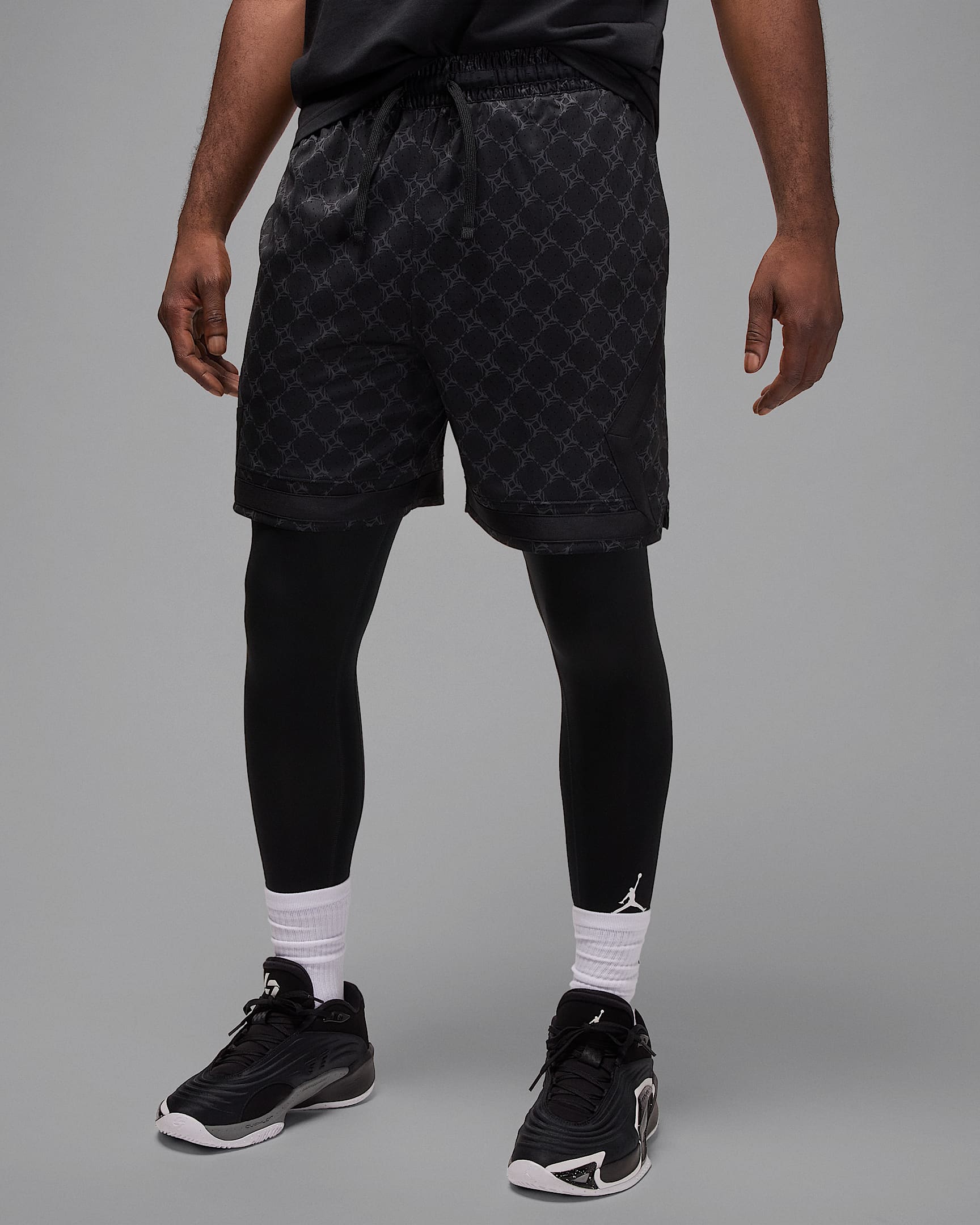 Jordan Sport Men's Dri-FIT Printed Diamond Shorts - Black/Black