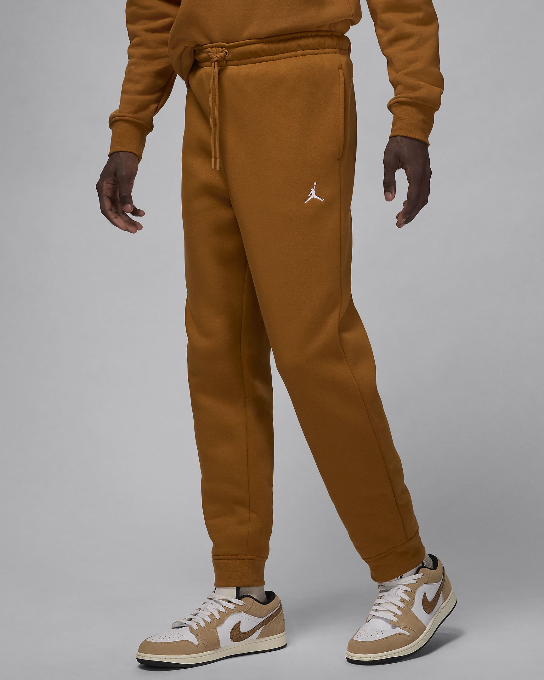 Jordan Brooklyn Fleece herrebukse - Desert Bronze/Hvit