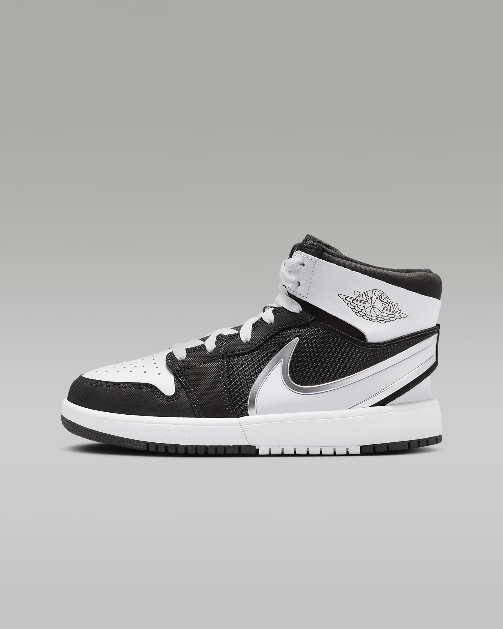 Jordan 1 Mid RM EasyOn Schuh für (ältere Kinder) - Schwarz/Weiß