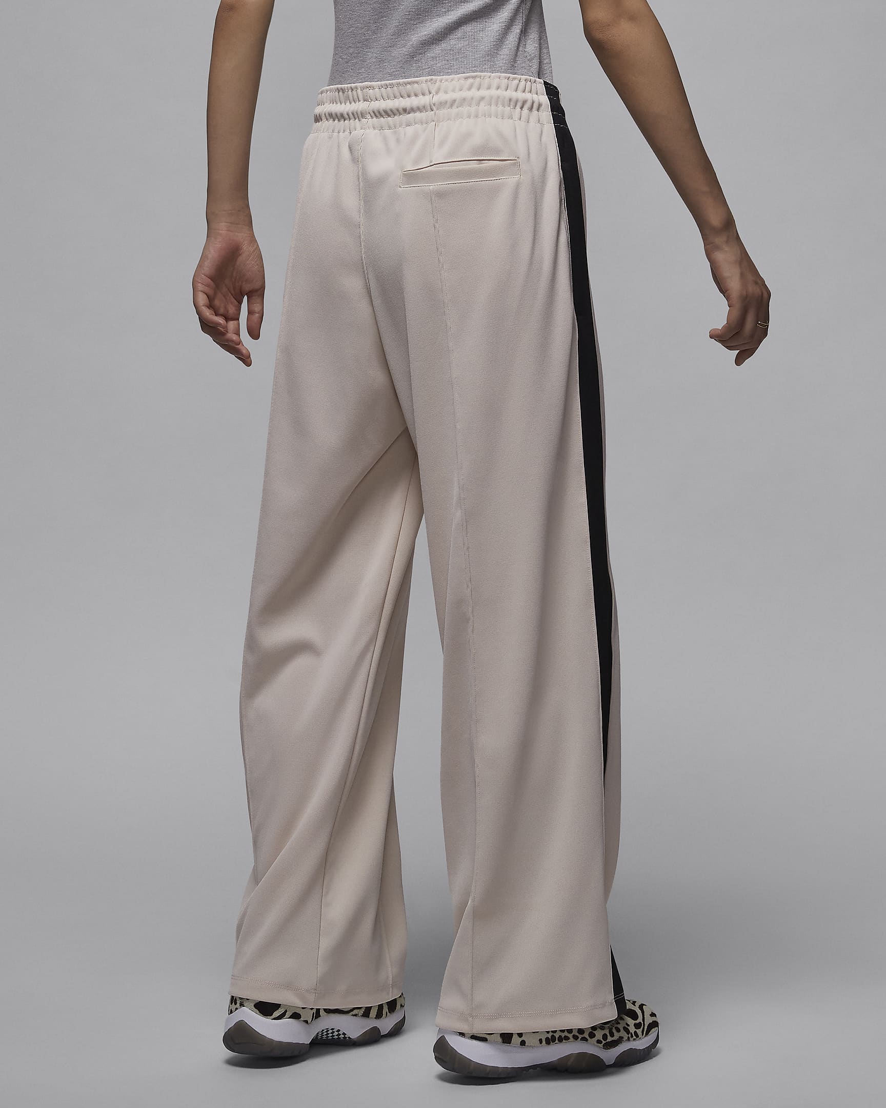 womens jordan track pants