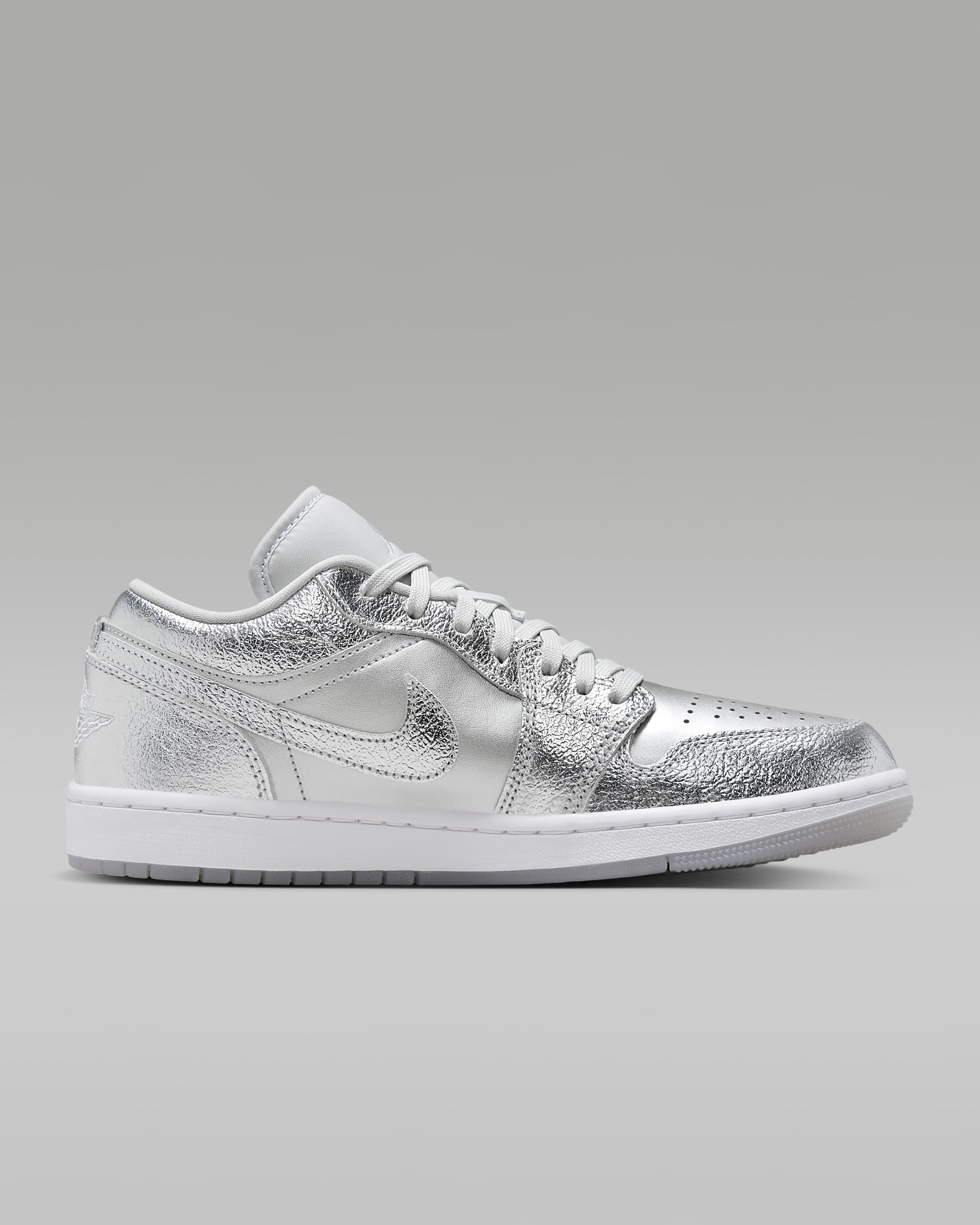 Air Jordan 1 Low SE Women's Shoes - Metallic Silver/Wolf Grey/White/Photon Dust