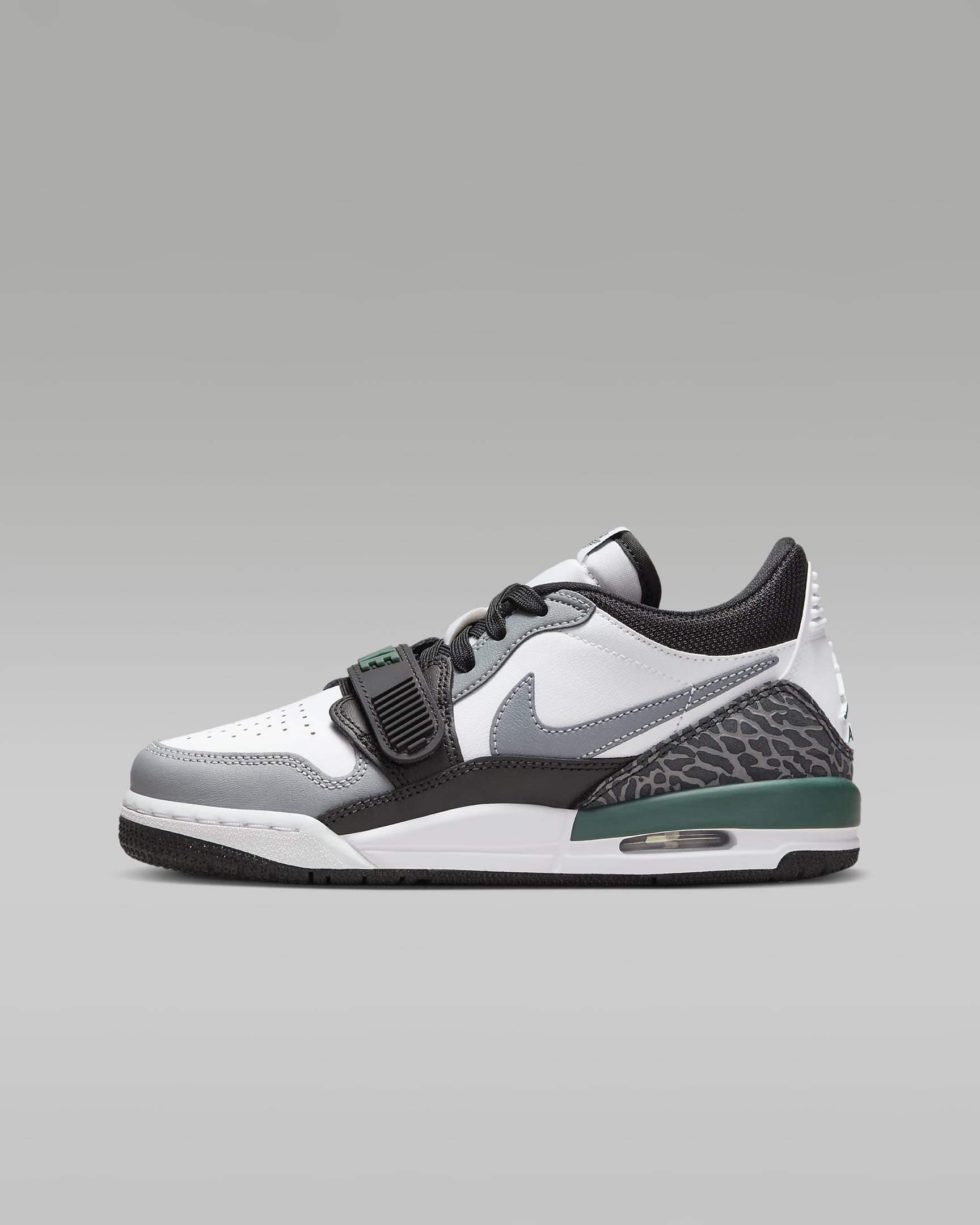 Sapatilhas Air Jordan Legacy 312 Low Júnior - Branco/Preto/Cinzento Cool/Verde Oxidized