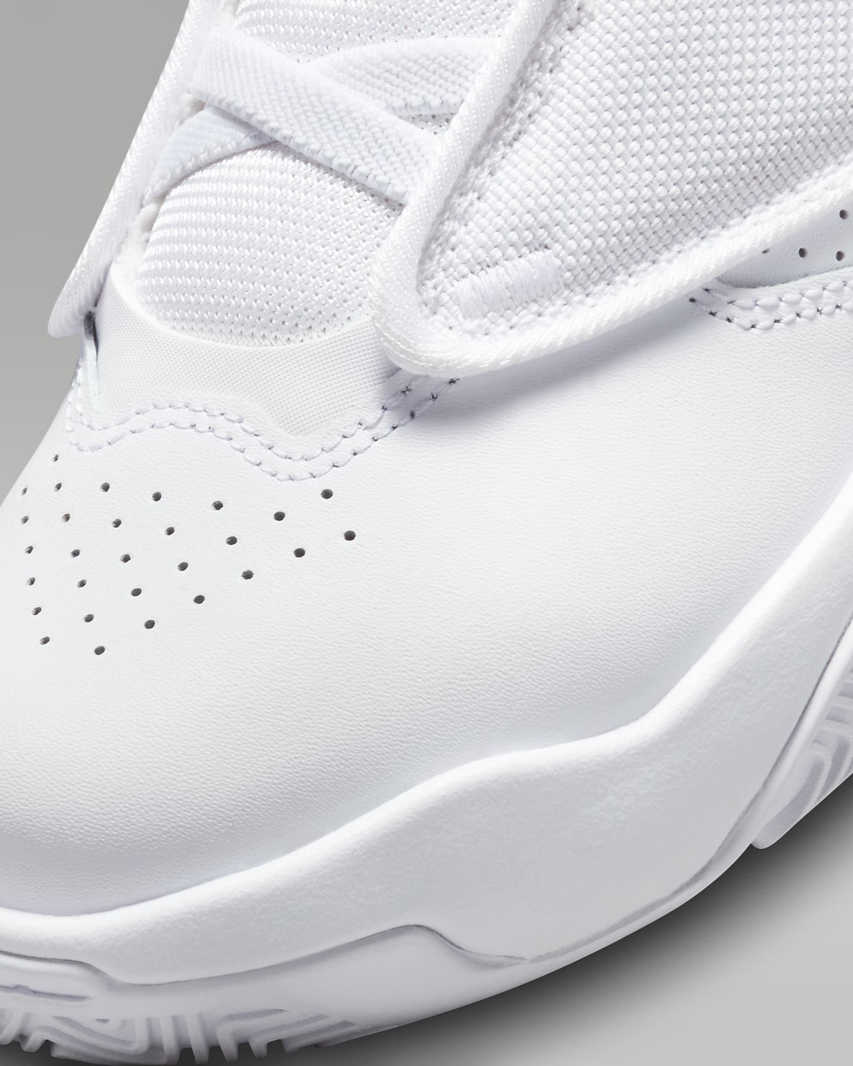 Jordan Max Aura 4 Younger Kids' Shoes - White/Pure Platinum