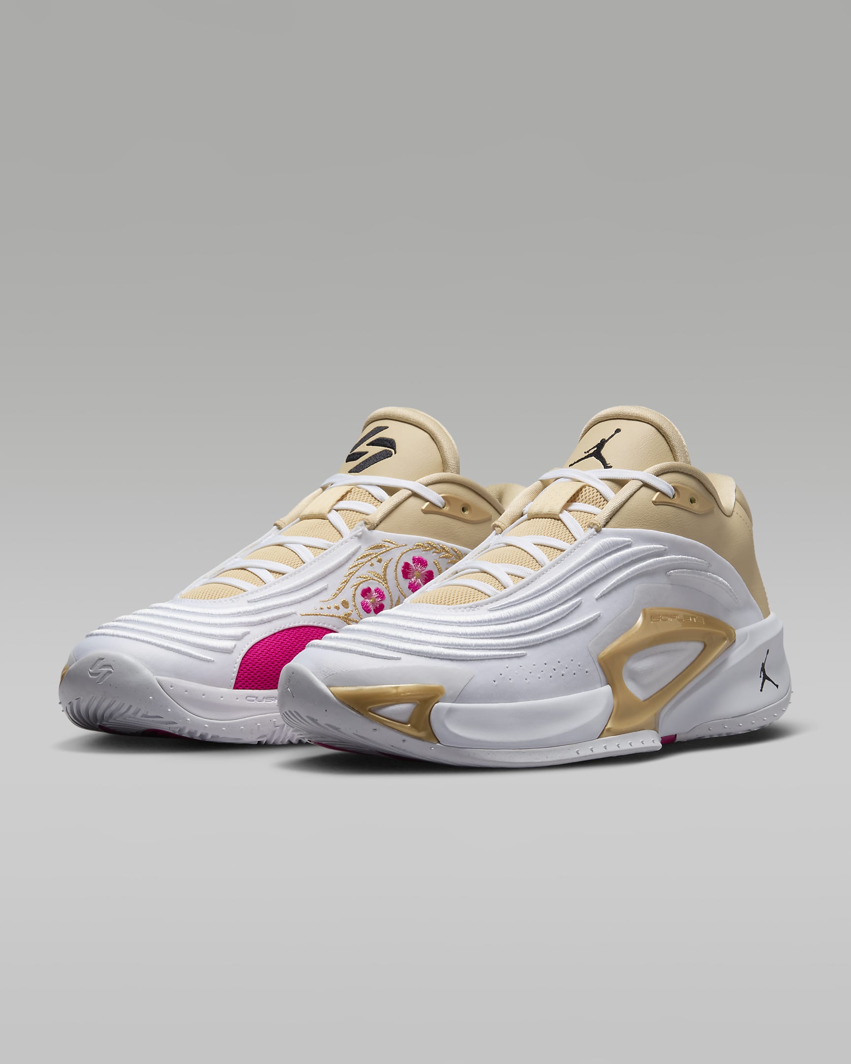 Luka 3 SE 'Matador' Basketball Shoes - White/Team Gold/Metallic Gold/Black