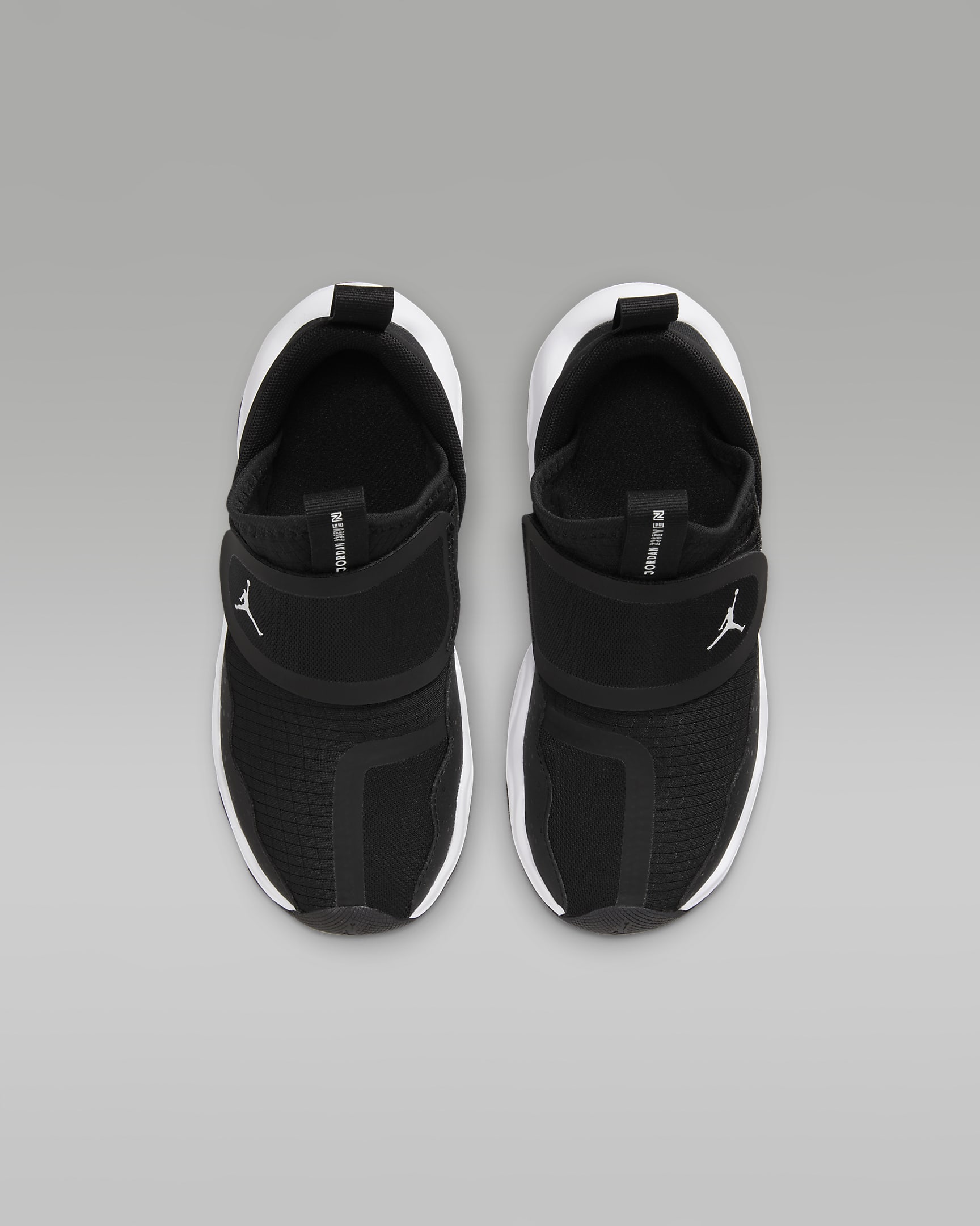 Jordan 23/7 Younger Kids' Shoes - Black/White