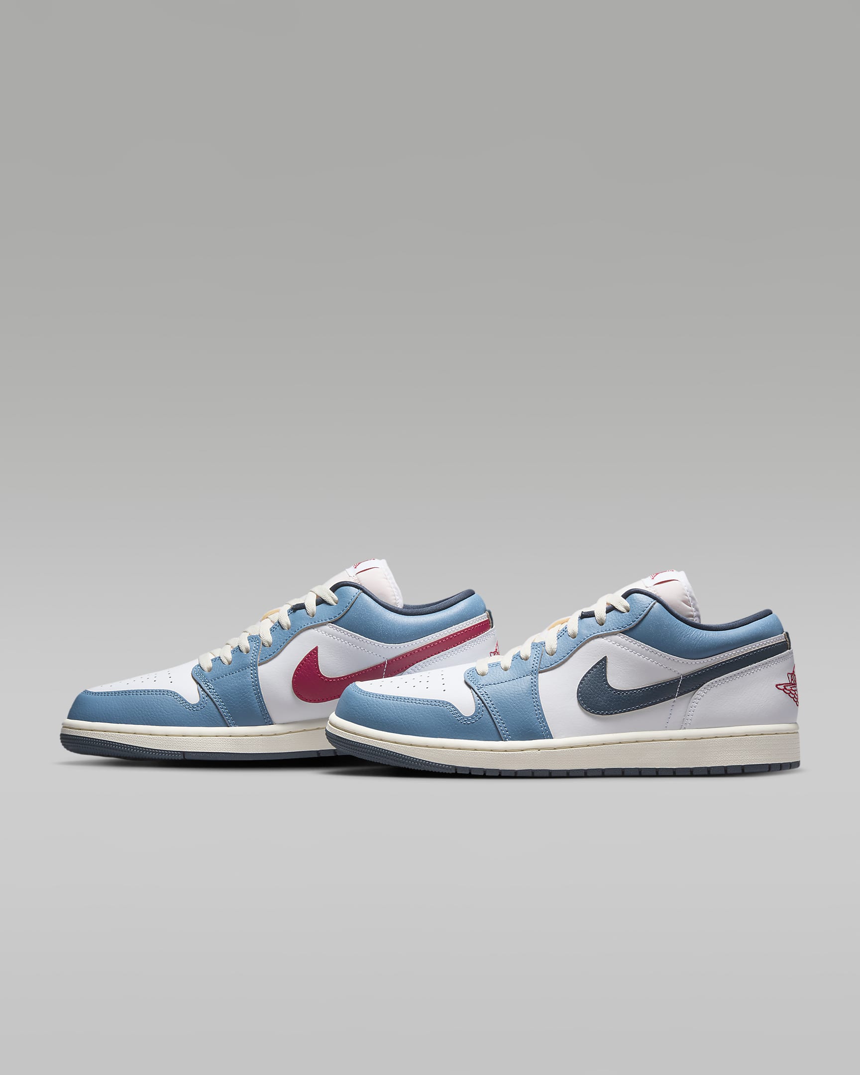 Tenis para hombre Air Jordan 1 Low SE - Blanco/Tormenta del Egeo/Marfil pálido/Azul marino militar