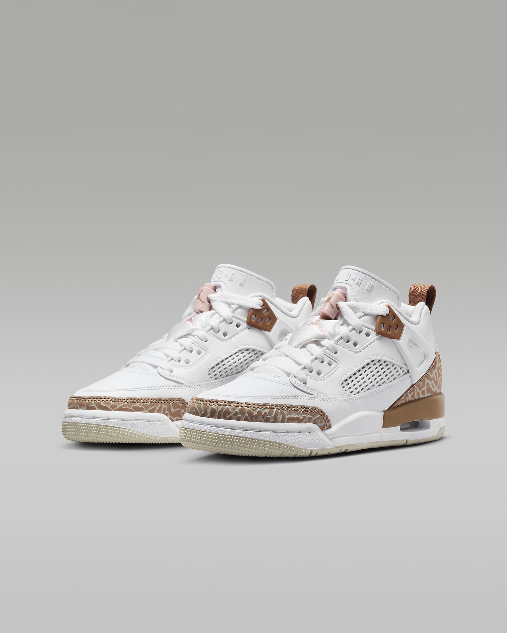 Jordan Spizike Low Big Kids' Shoes - White/Archaeo Brown/Light Bone/Pink Oxford