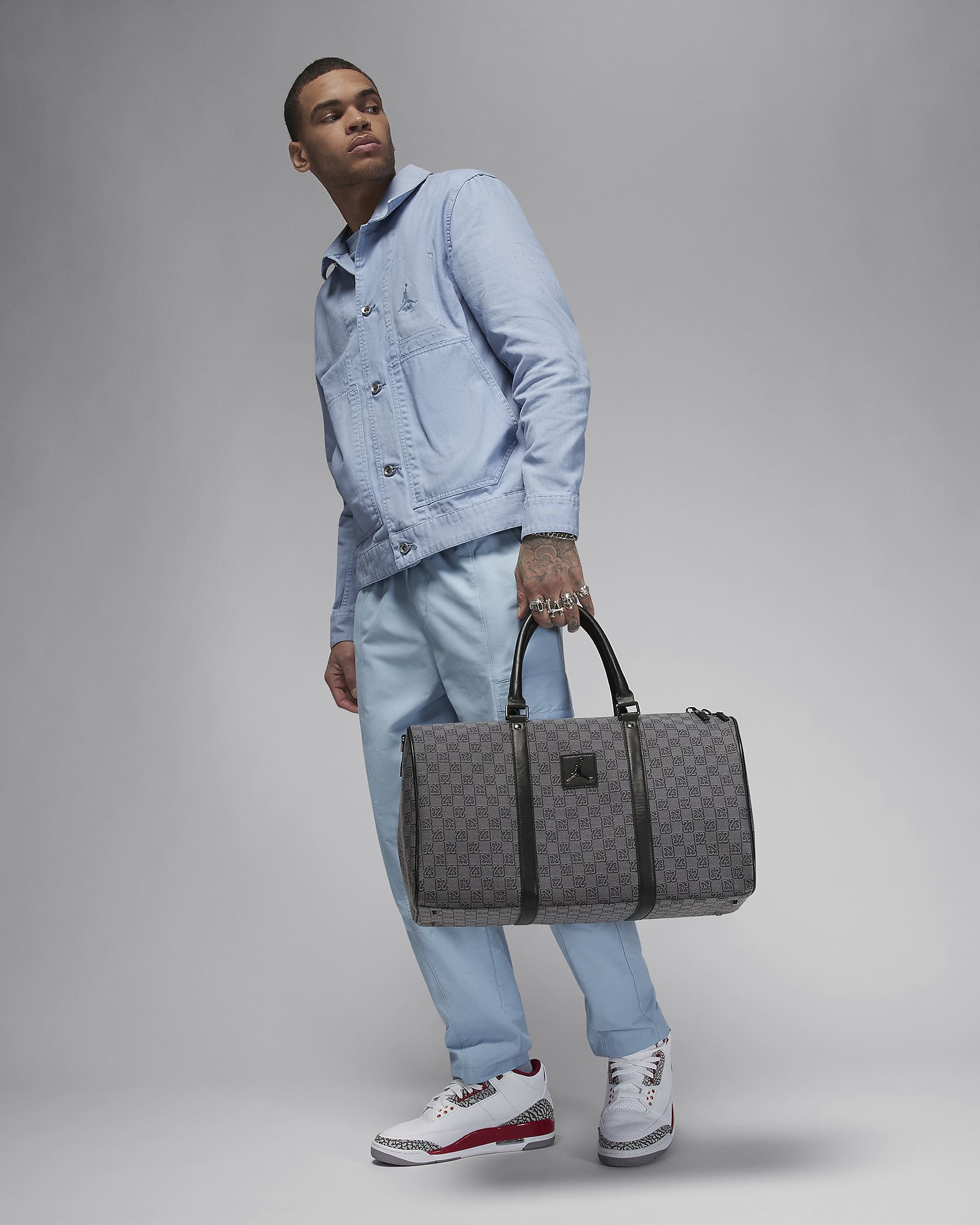 Jordan Monogram Duffle Duffle Bag. Nike BE