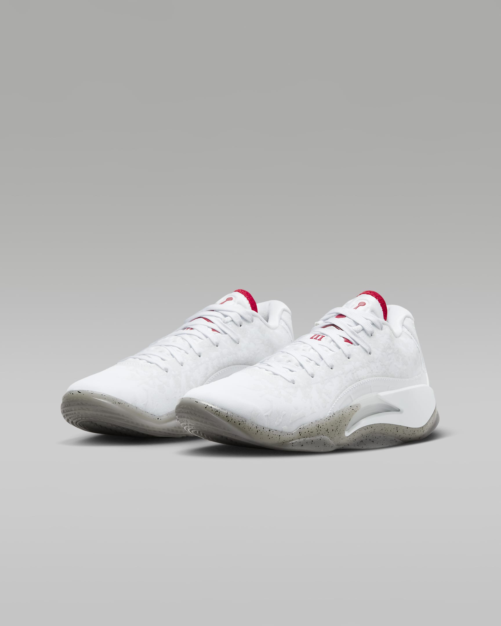 Zion 3 'Fresh Paint' Older Kids' Basketball Shoes - White/Cement Grey/Pure Platinum/University Red