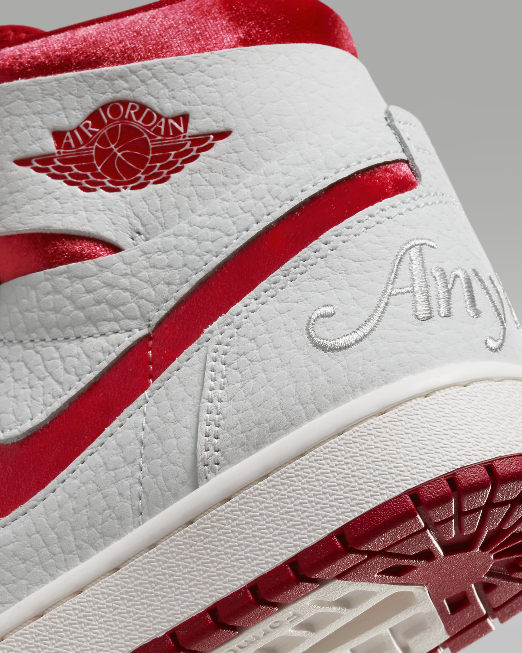 Air Jordan 1 Zoom CMFT 2 "Valentines Day" Damenschuh. Nike LU