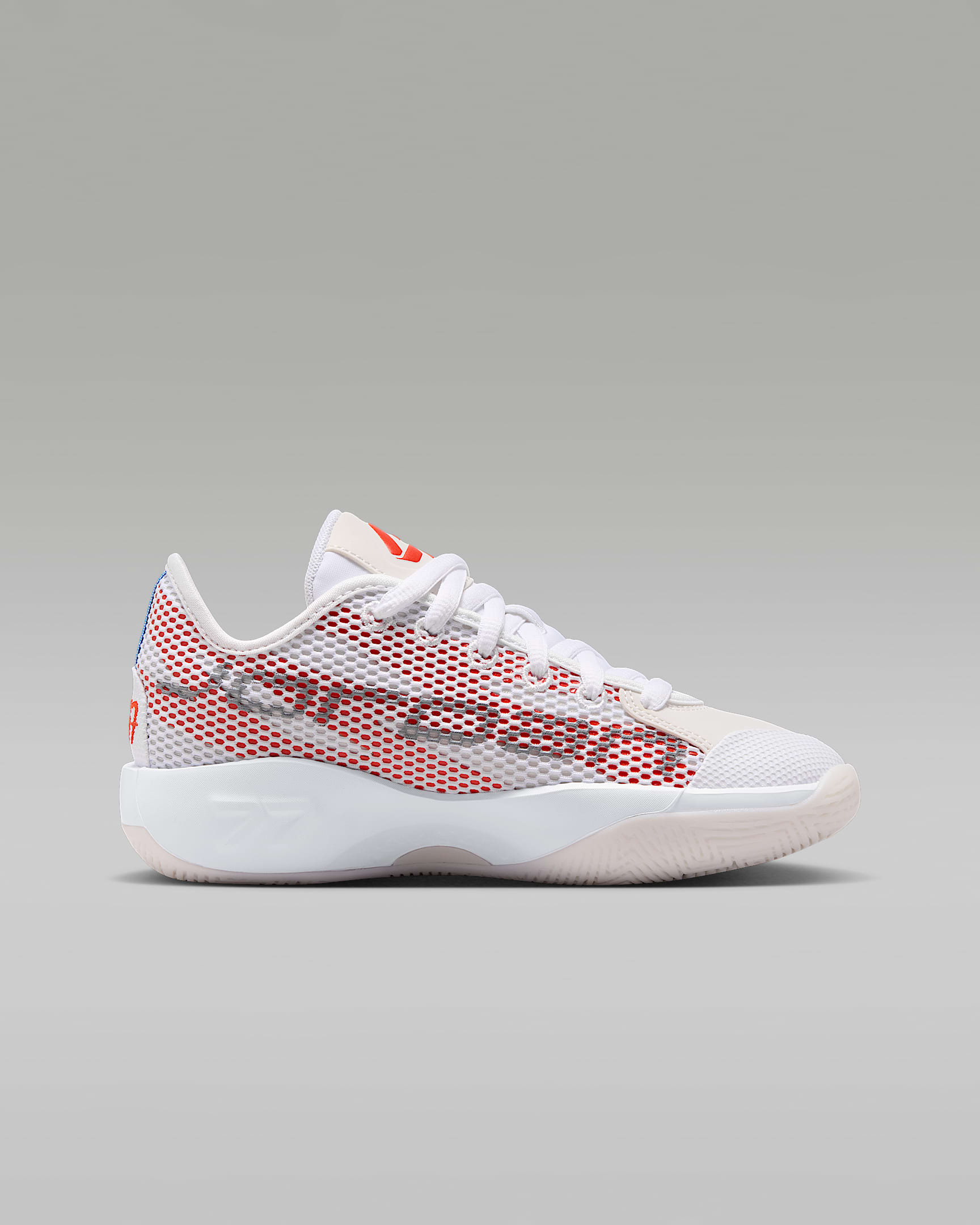 Jordan Shoe Stand Jordan Luka 77