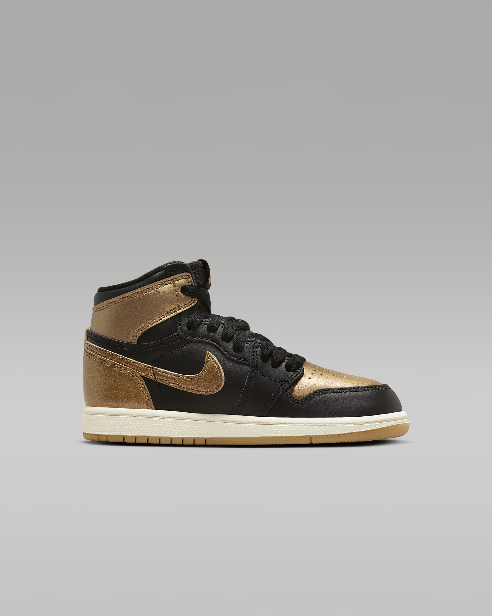 Jordan 1 Retro High OG "Black and Gold" Little Kids' Shoes - Black/Sail/Metallic Gold