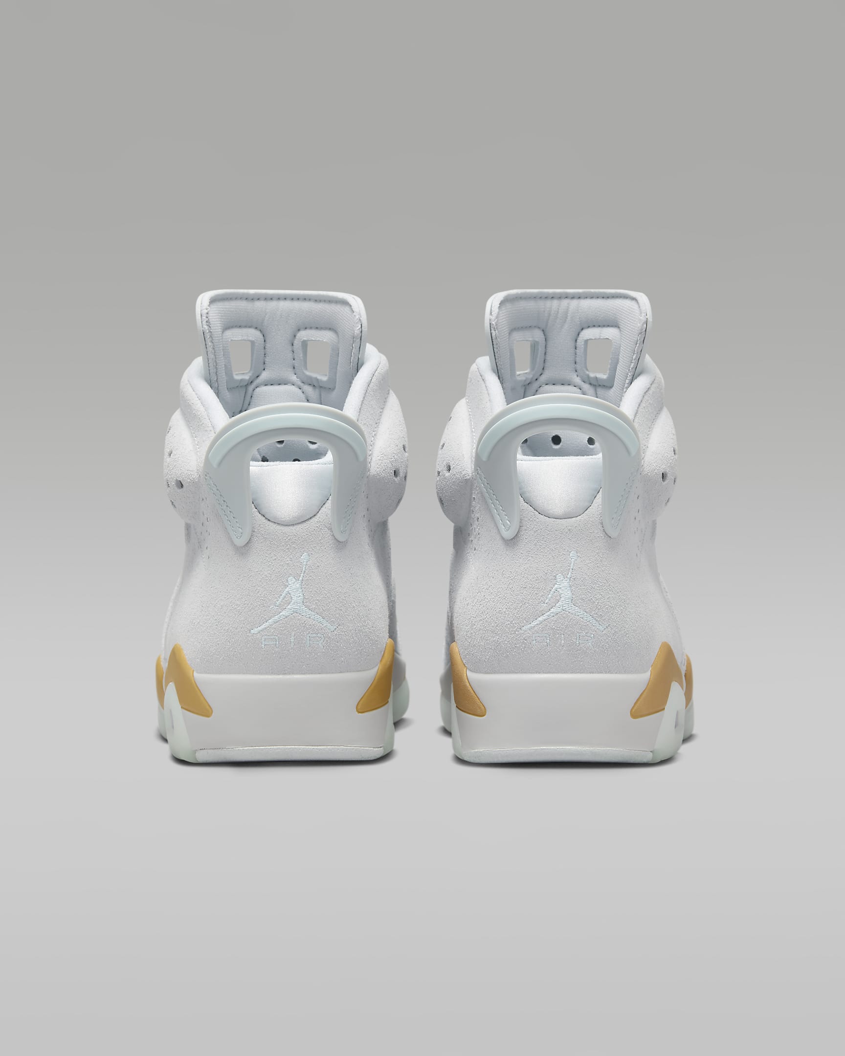 Air Jordan 6 Retro "Pearl" Women's Shoe - Pure Platinum/Metallic Gold/Coconut Milk/Glacier Blue