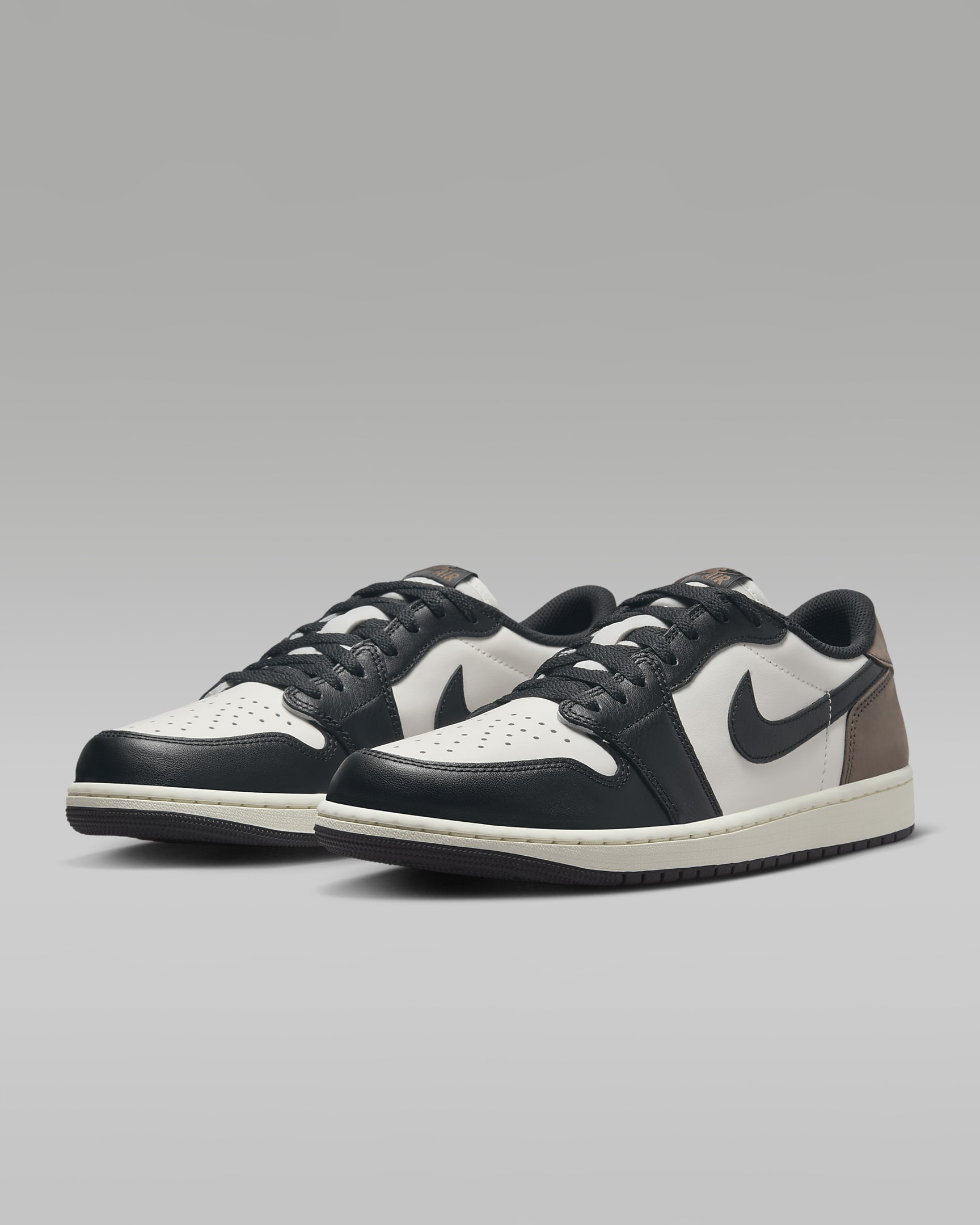 Air Jordan 1 Low OG "Mocha" Shoes - Sail/Dark Mocha/Black