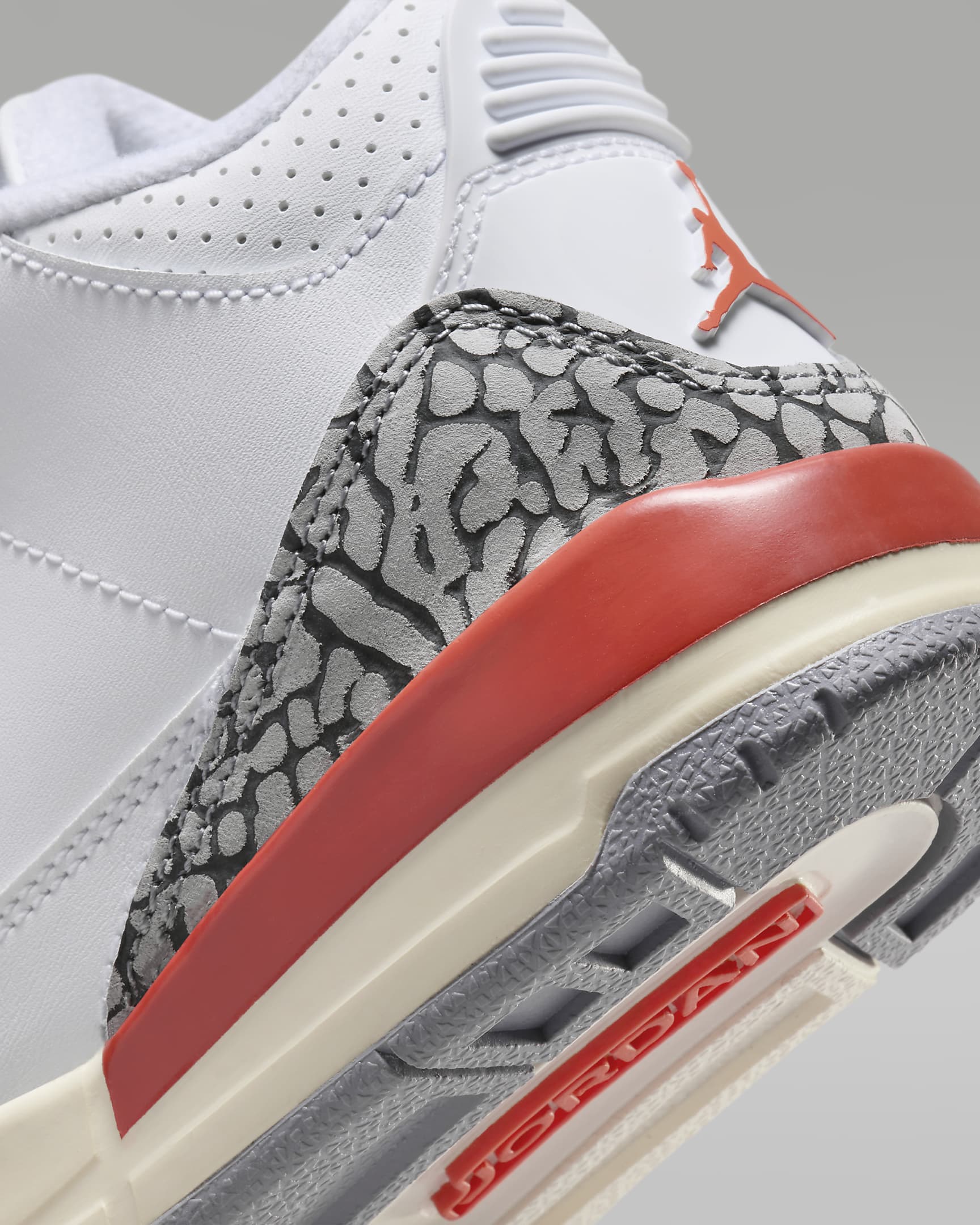 Jordan 3 Retro Younger Kids' Shoes - White/Sail/Cement Grey/Cosmic Clay