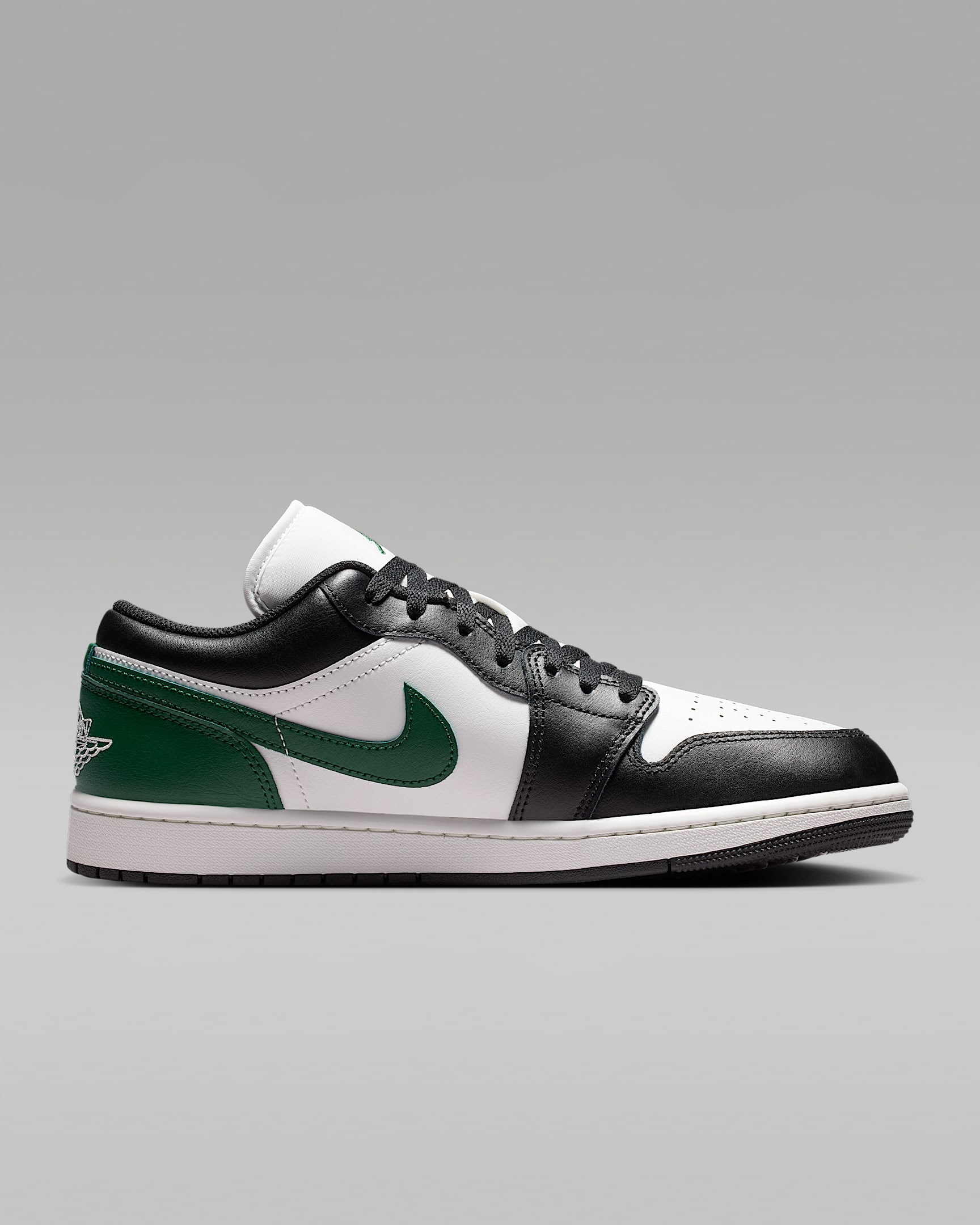Air Jordan 1 Low Men's Shoes - Black/Gorge Green/Summit White