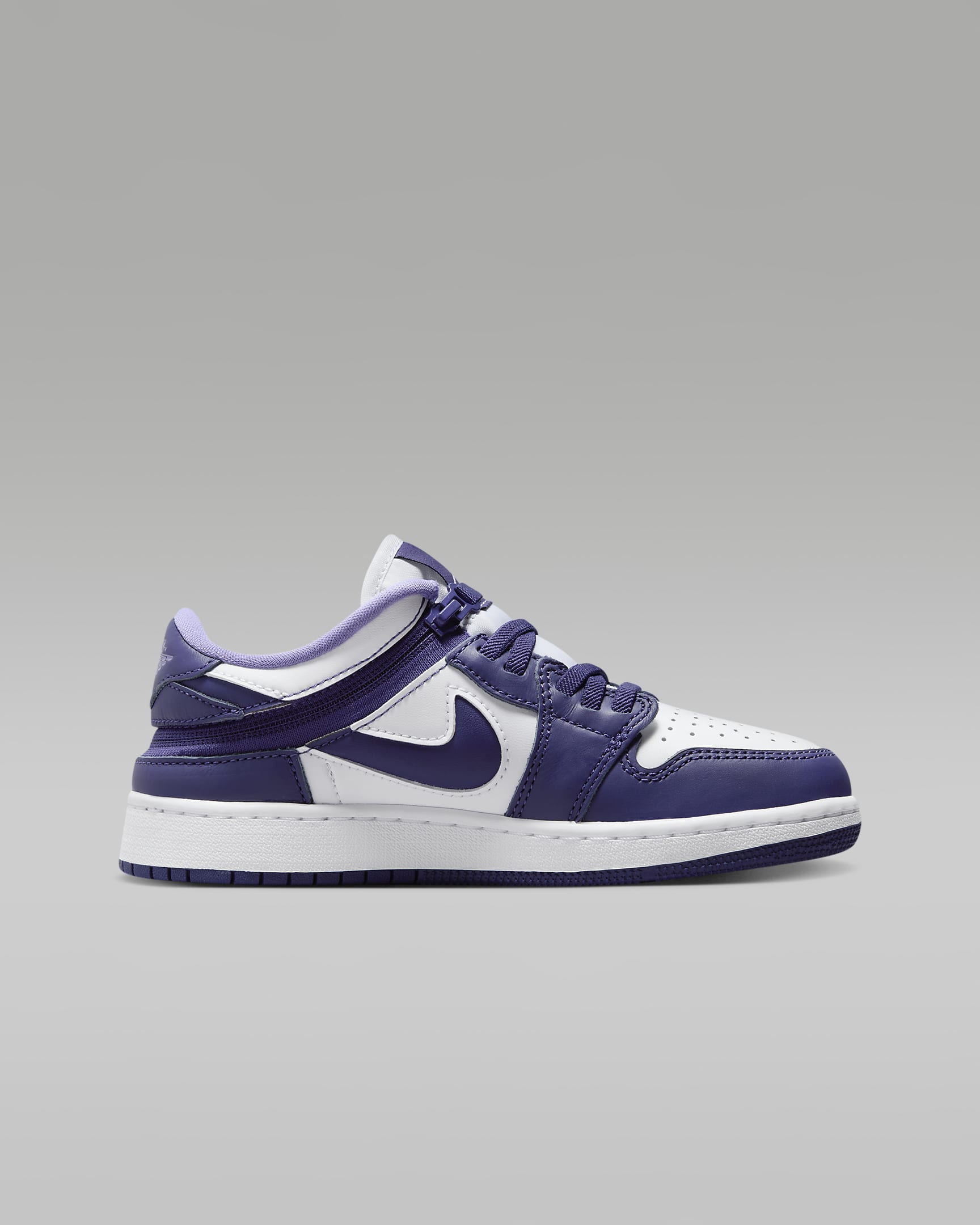 Air Jordan 1 Low FlyEase Older Kids' Shoes - Sky J Purple/White/Sky J Light Purple