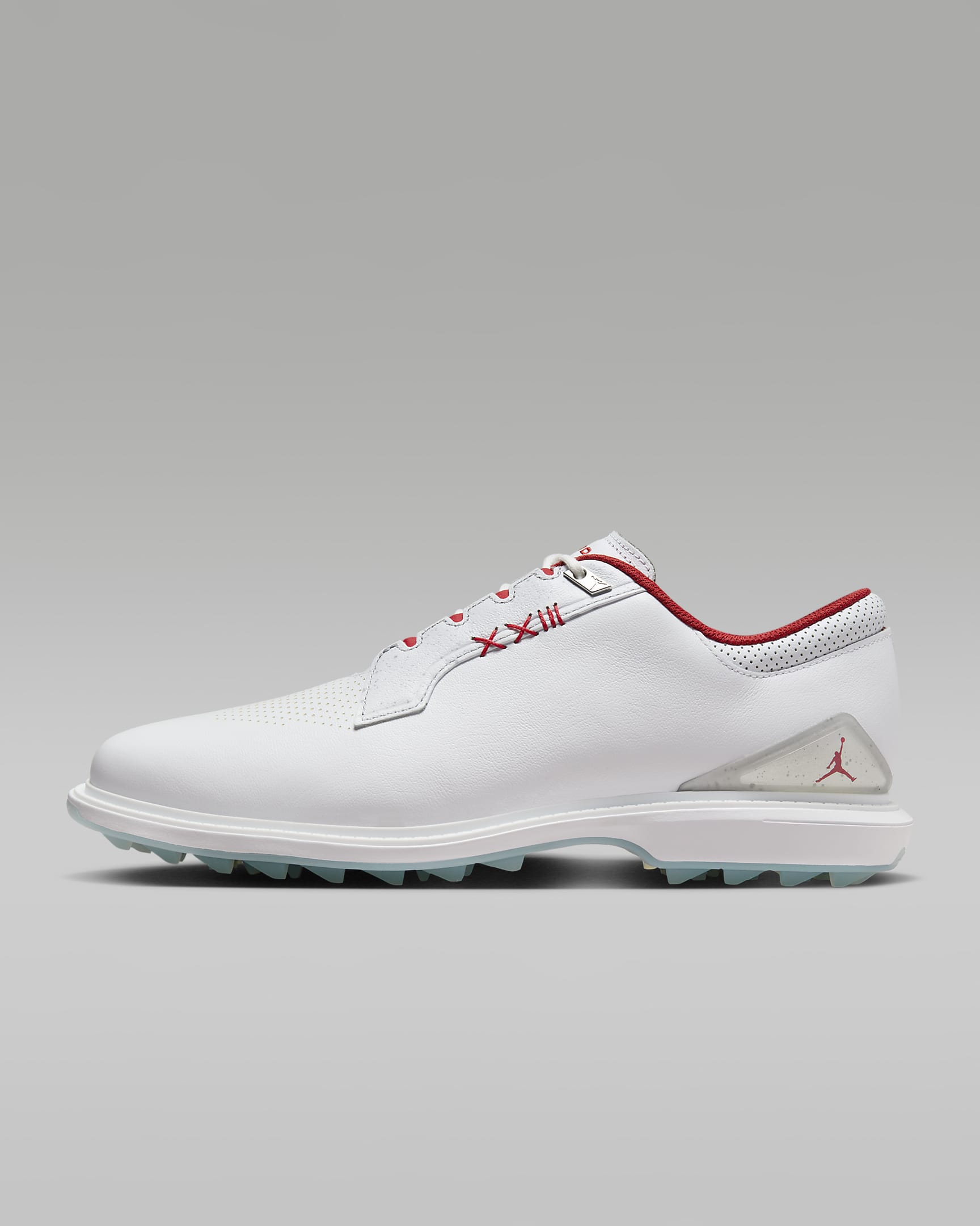 Tenis de golf (anchos) Jordan ADG 5 - Blanco/Plata metalizado/Tinte azul/Rojo pasión