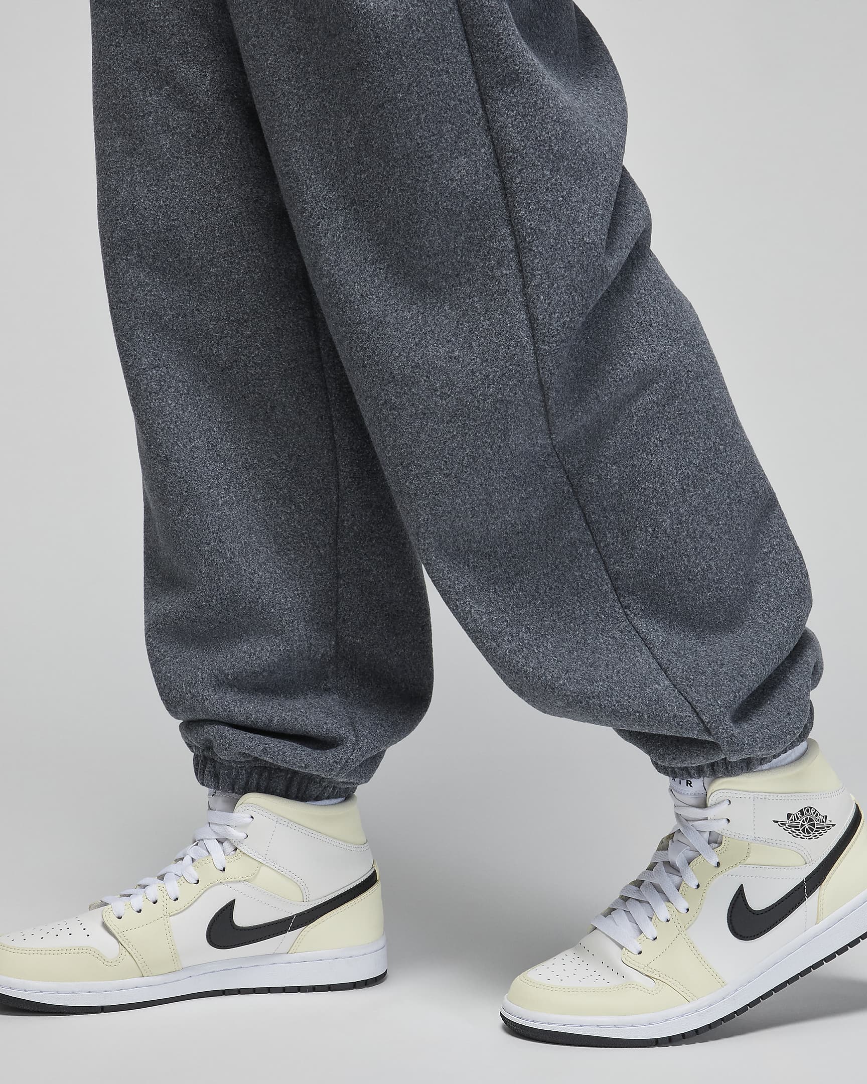 Jordan Flight Fleece Women's Winterized Pants. Nike.com