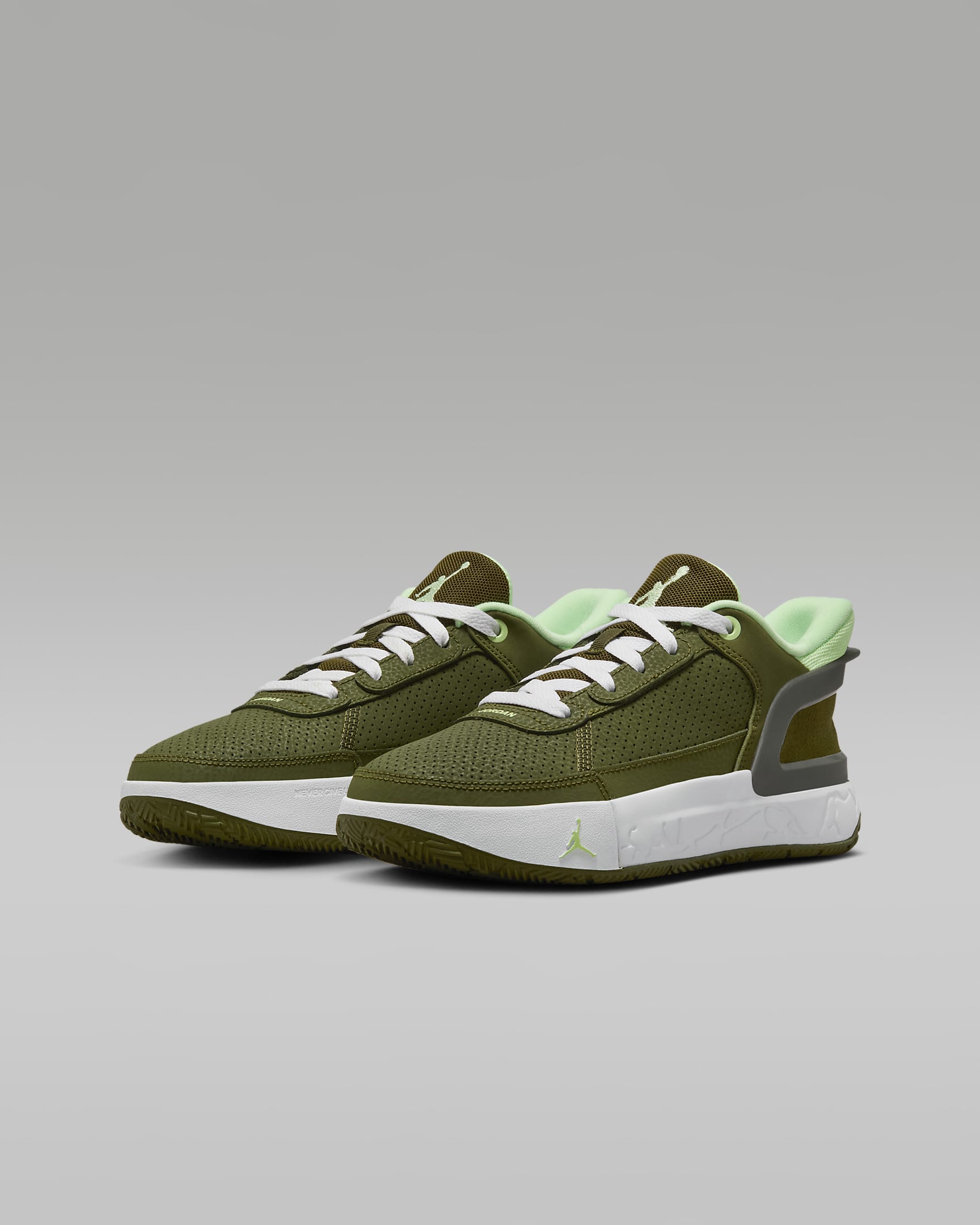 Chaussure Jordan DAY1 EO pour ado - Legion Green/Moss/Cactus Flower/Vapor Green