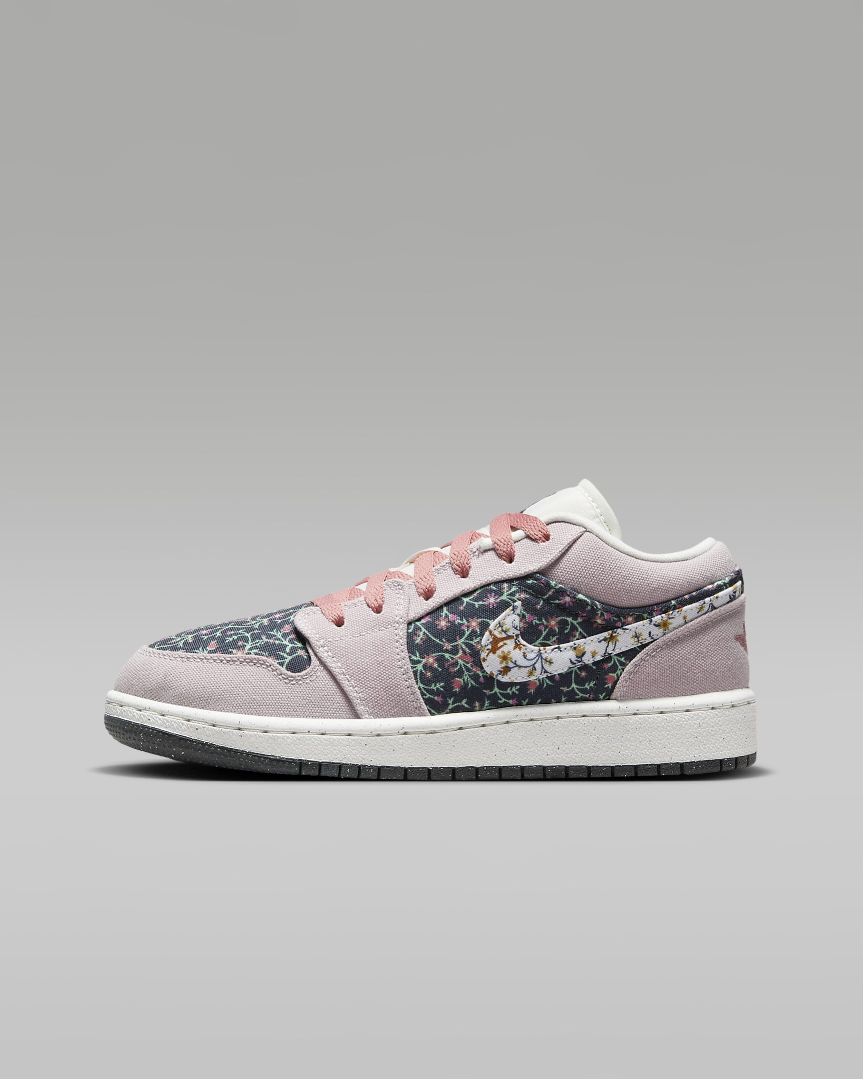 Air Jordan 1 Low SE Older Kids' Shoes - Platinum Violet/Anthracite/Red Stardust/Sail