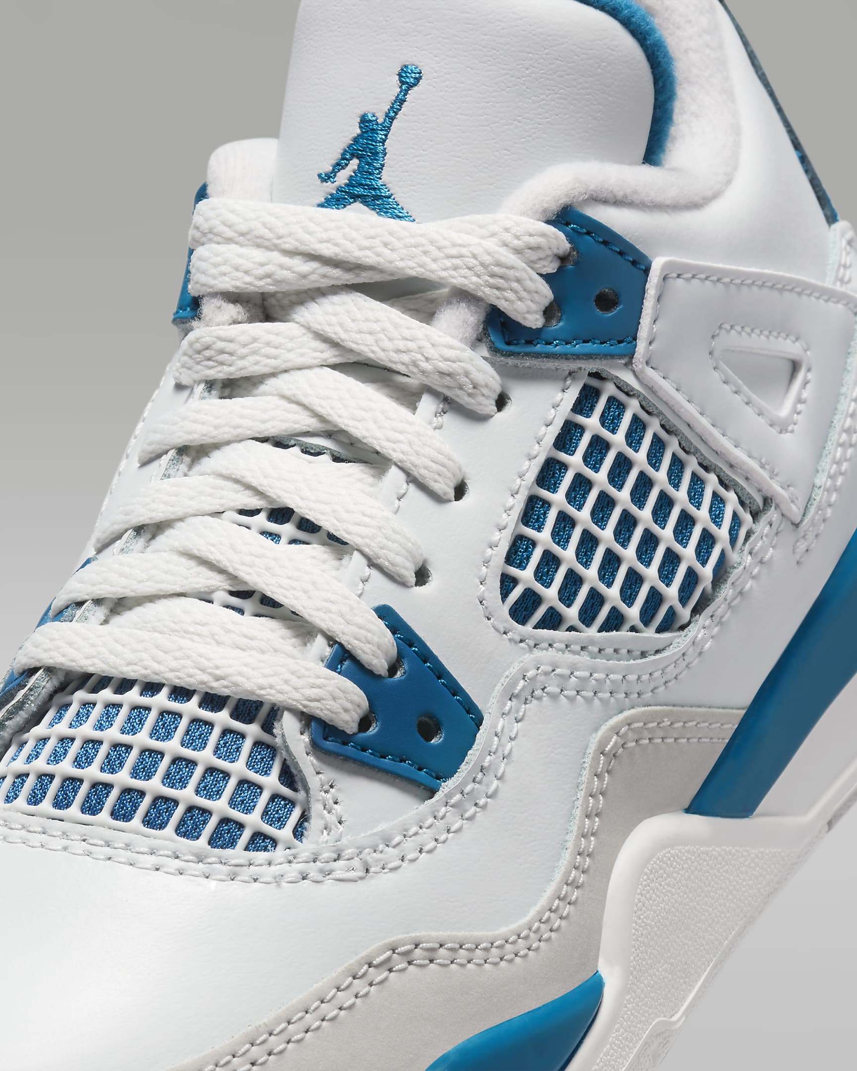 Jordan 4 Retro 'Industrial Blue' Younger Kids' Shoes - Off-White/Neutral Grey/Military Blue