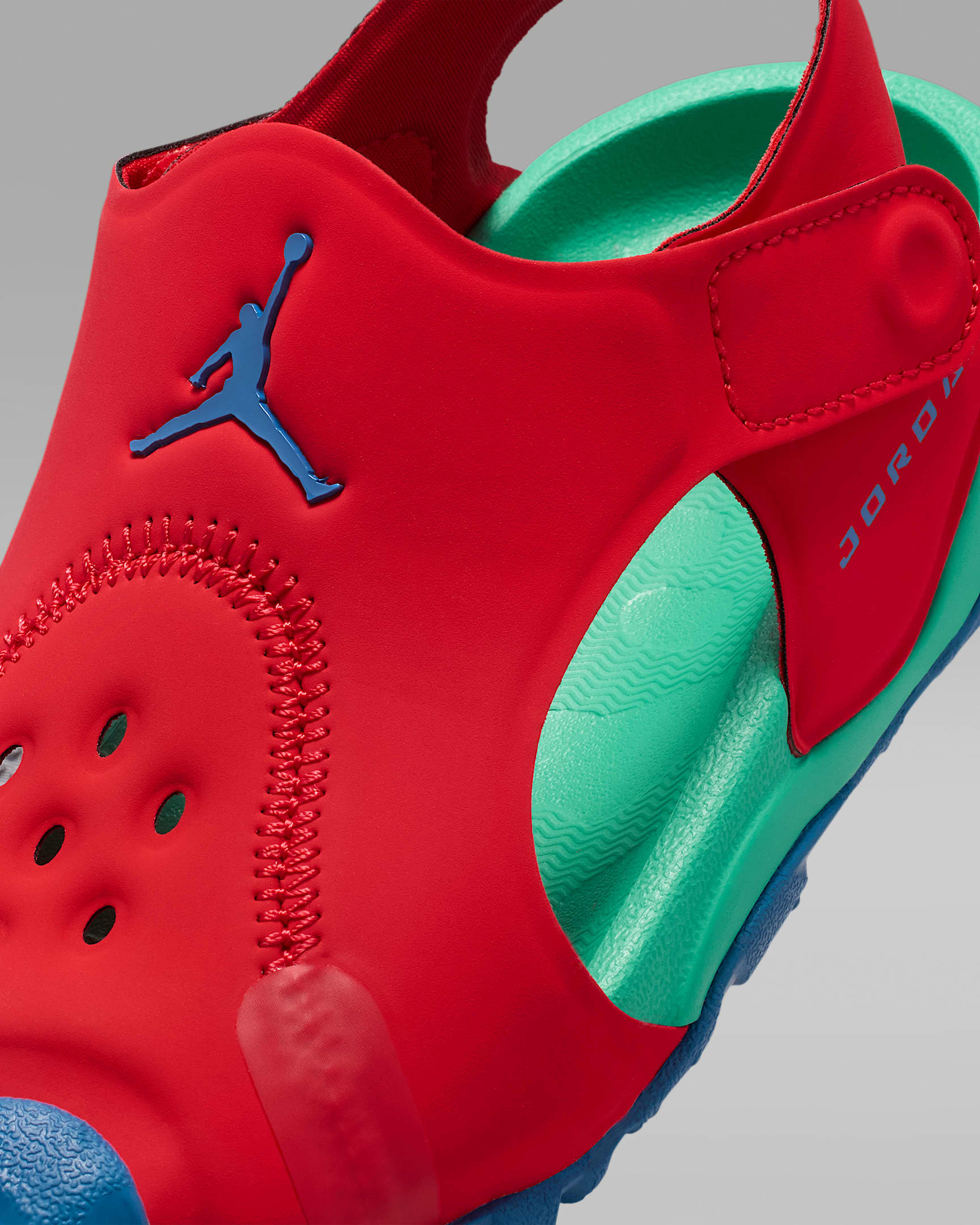 Jordan OTDR Younger Kids' Sandals - University Red/Track Red/Kinetic Green/True Blue