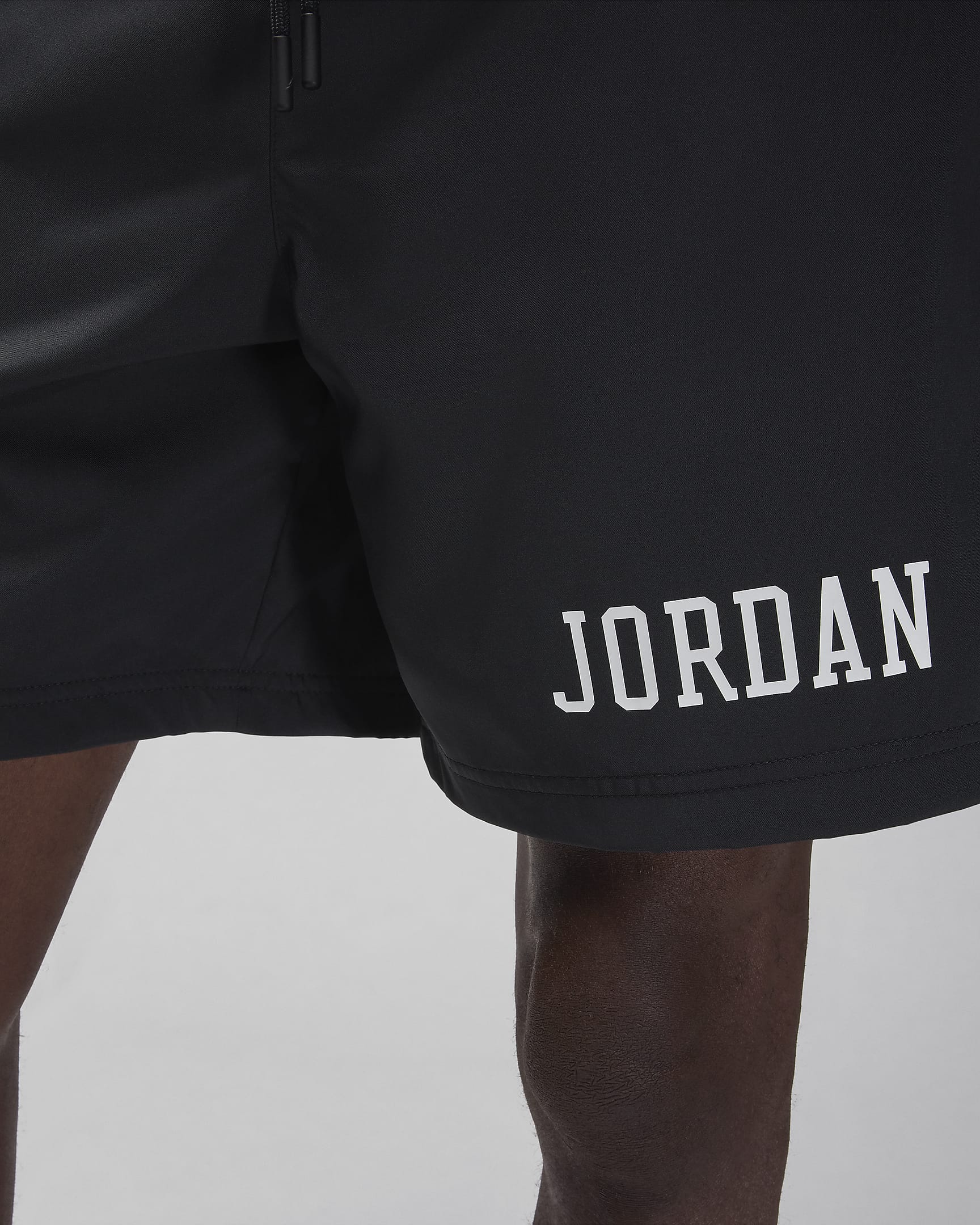 Jordan Essentials badeshorts til herre - Svart/Hvit