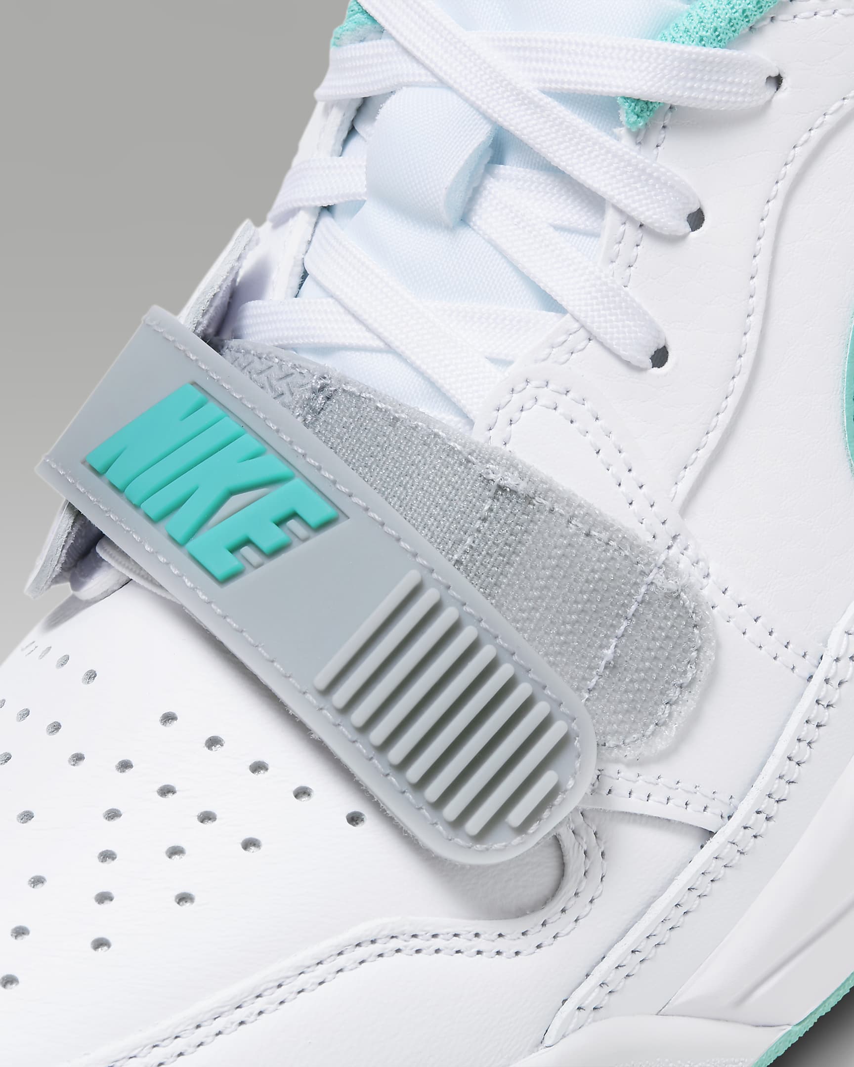 Air Jordan Legacy 312 Low Men's Shoes - White/Wolf Grey/Washed Teal