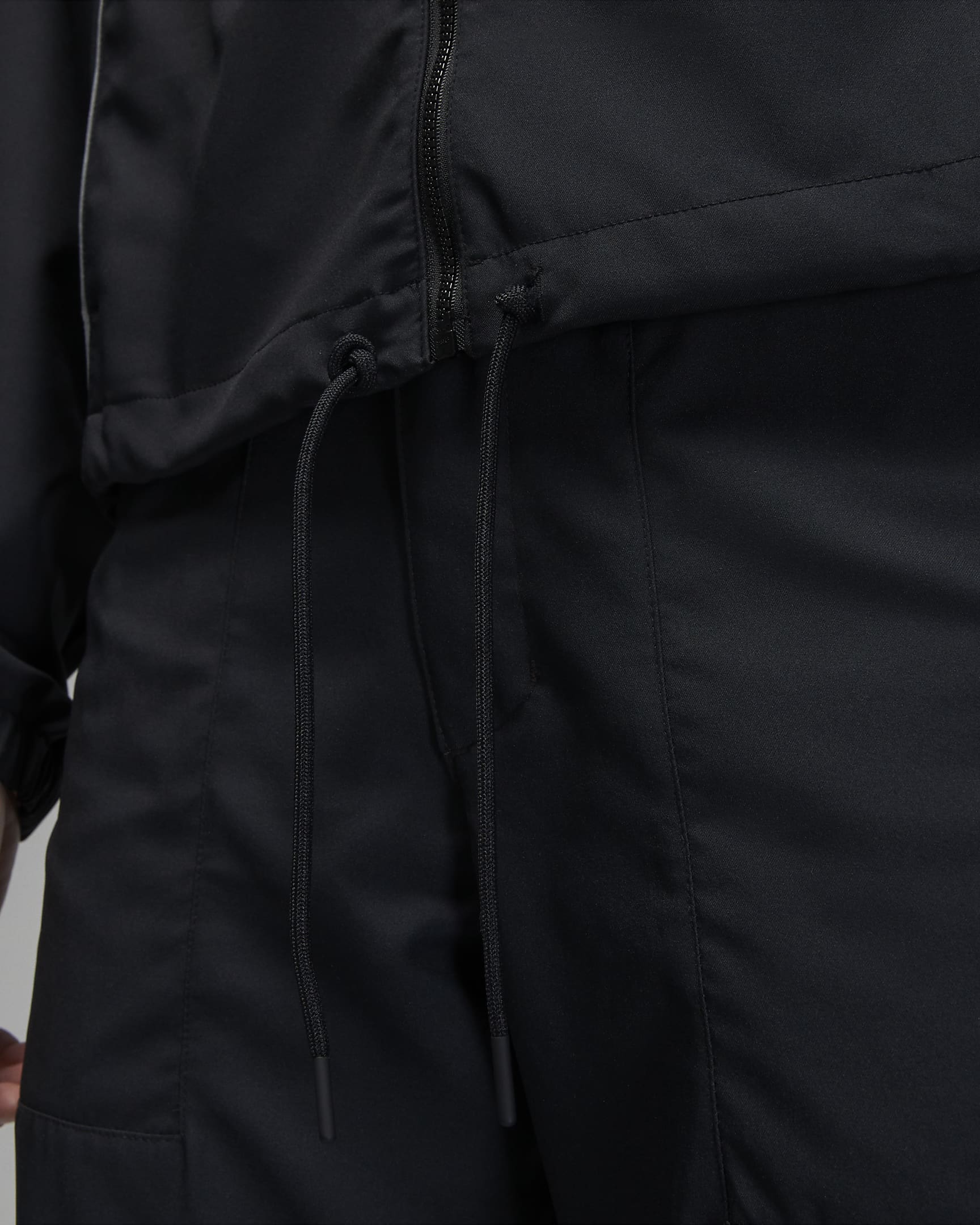 Jordan Women's Woven Jacket - Black/Smoke Grey