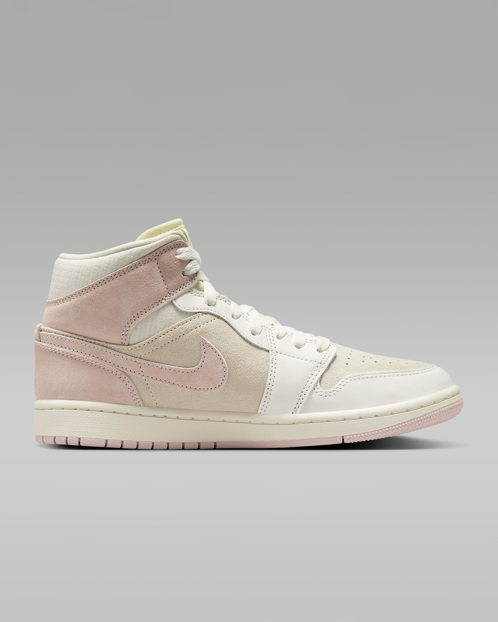 womens mid jordans 1