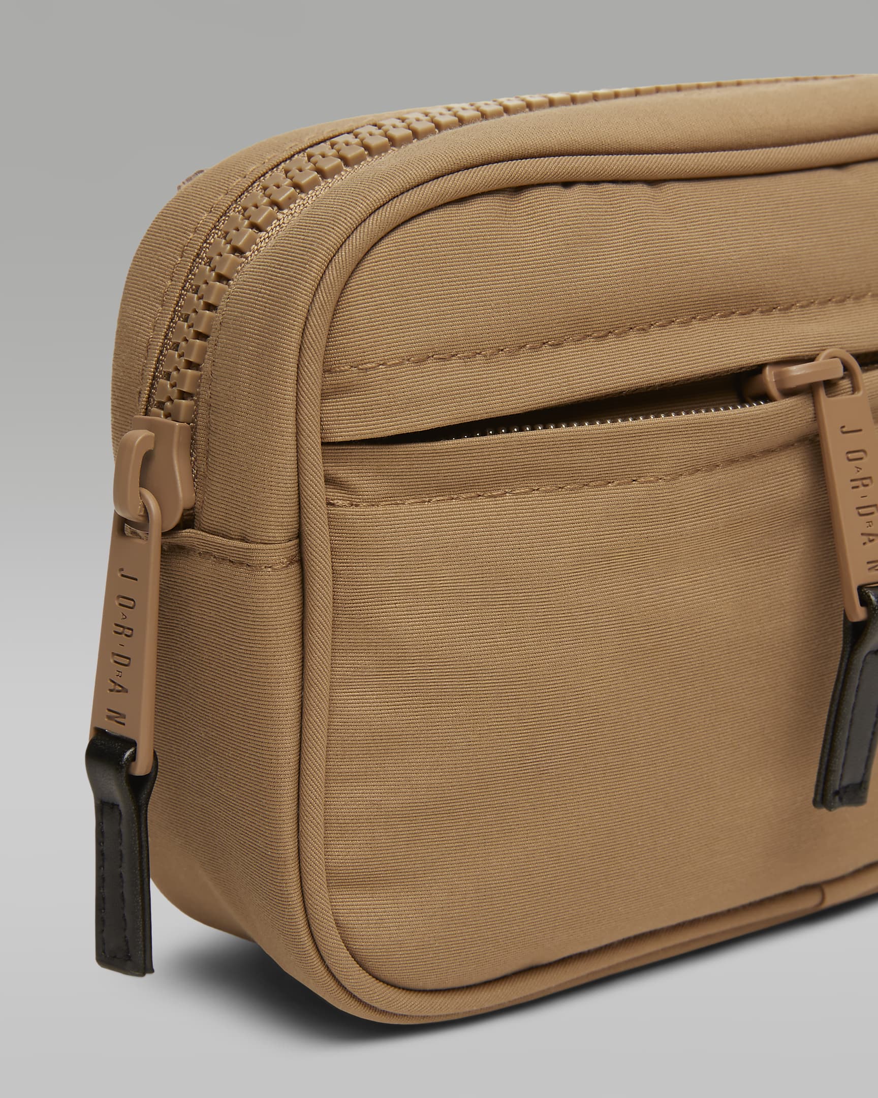 Jordan Flight Mini Camera Bag Camera Bag (1L). Nike UK