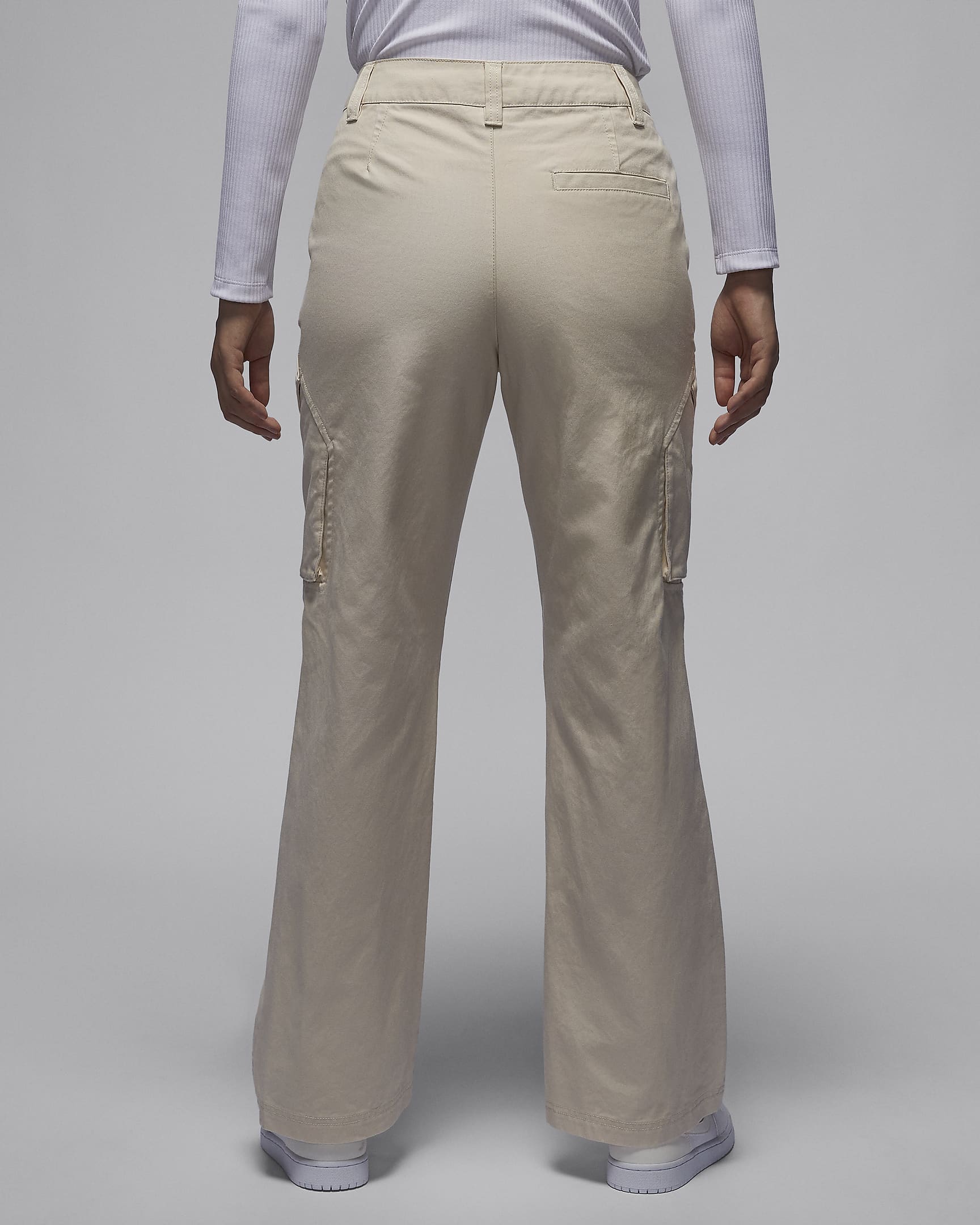 Jordan Chicago Women's Pants - Legend Light Brown