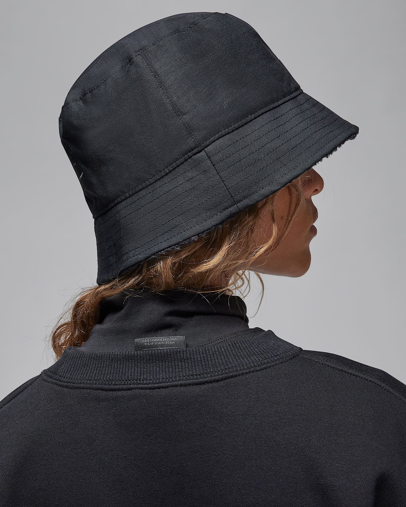 Jordan Apex Winter Bucket Hat. Nike LU