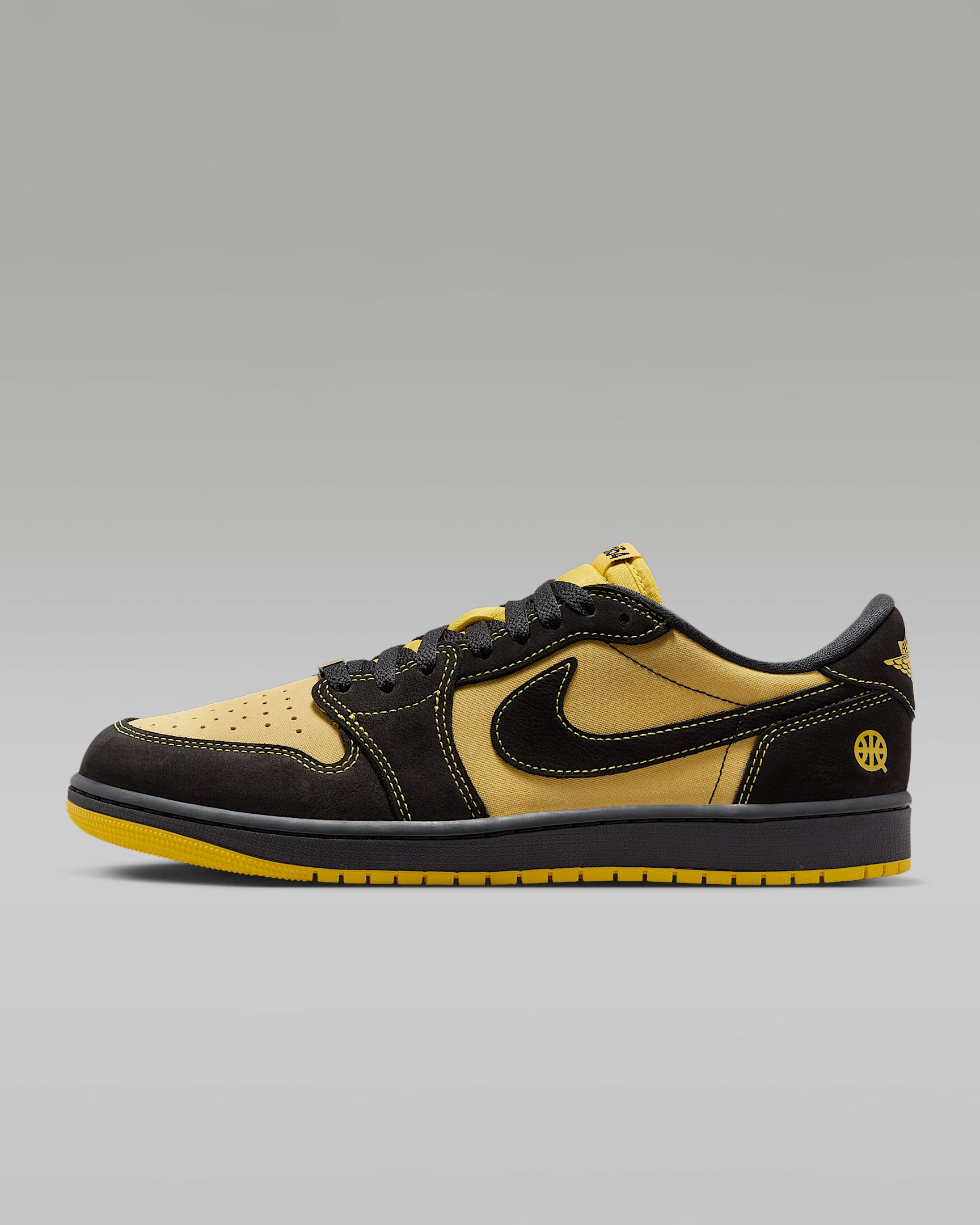 Scarpa Air Jordan 1 Retro Low Quai 54 – Uomo - Nero/Chile Red/Tour Yellow