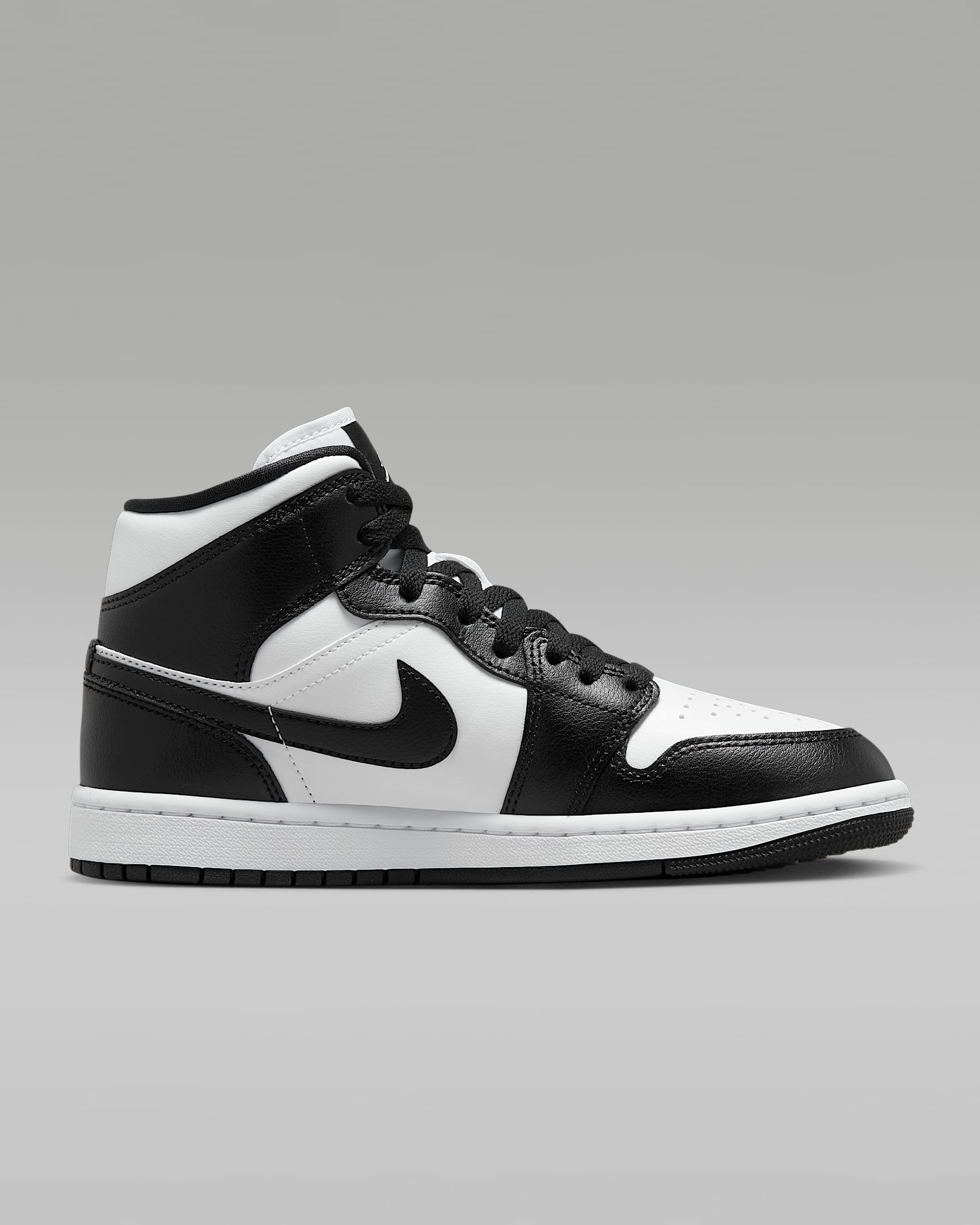 air jordan 1 mid shoes