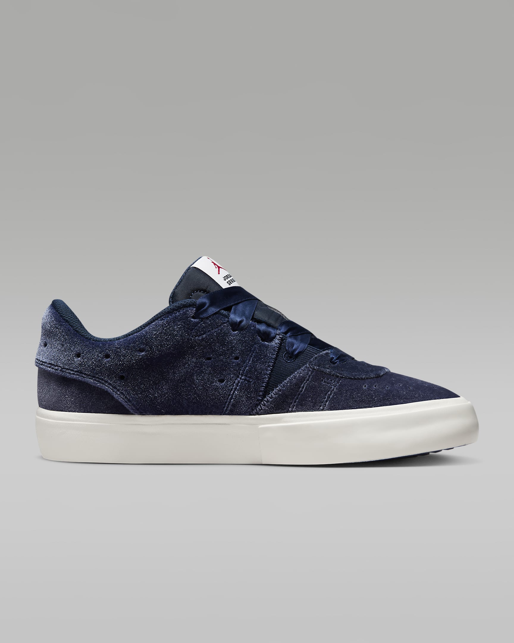 Jordan Series .05 SE Low Women's Shoes - Midnight Navy/Sail/White/University Red