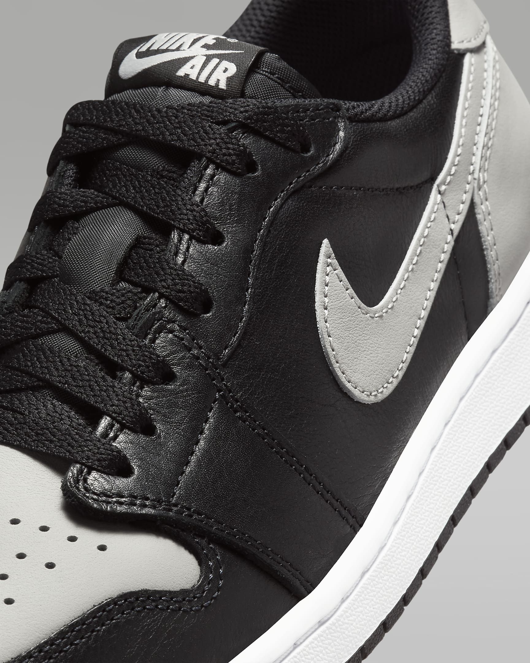 Air Jordan 1 Low OG 'Shadow' Shoes - Black/White/Medium Grey