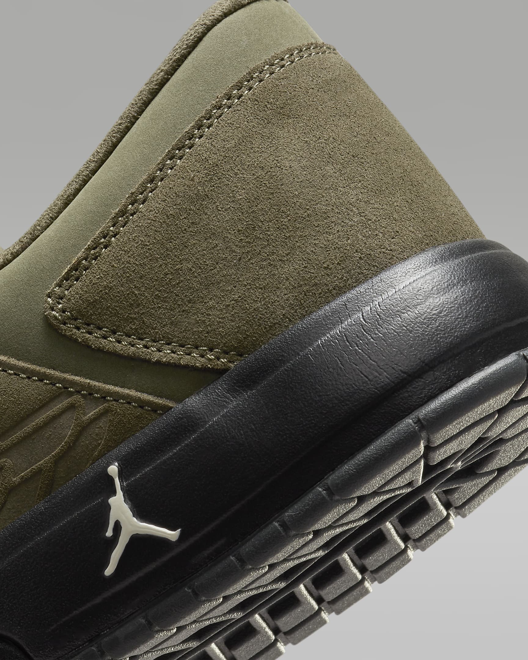 Jordan Nu Retro 1 Low Men's Shoes. Nike IN