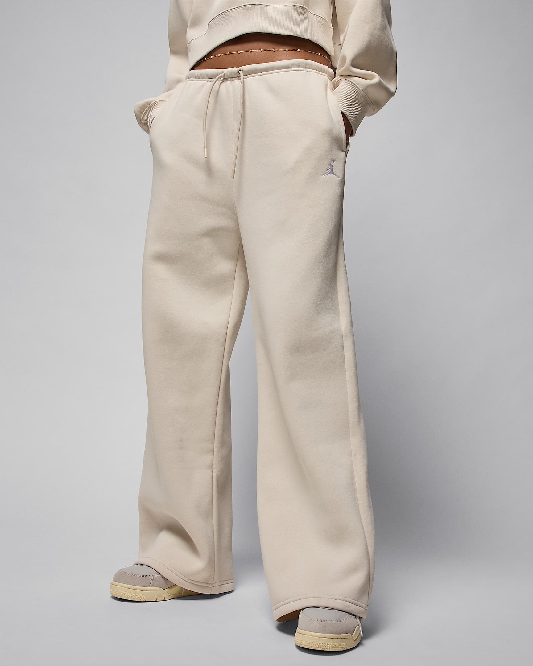Jordan Brooklyn Fleece Women's Open-Hem Pants - Light Orewood Brown/White