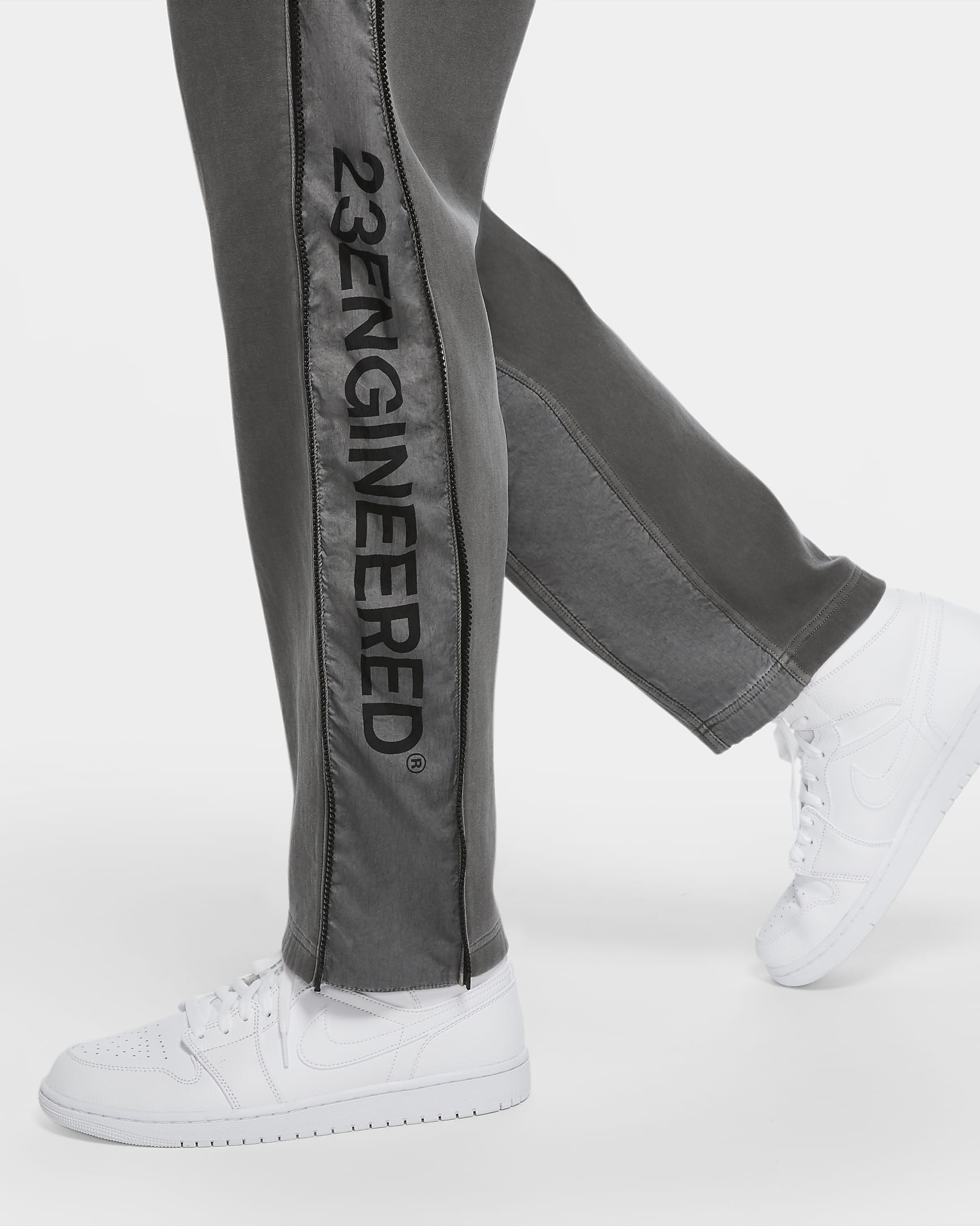 Jordan 23 Engineered Men's Fleece Pants. Nike JP