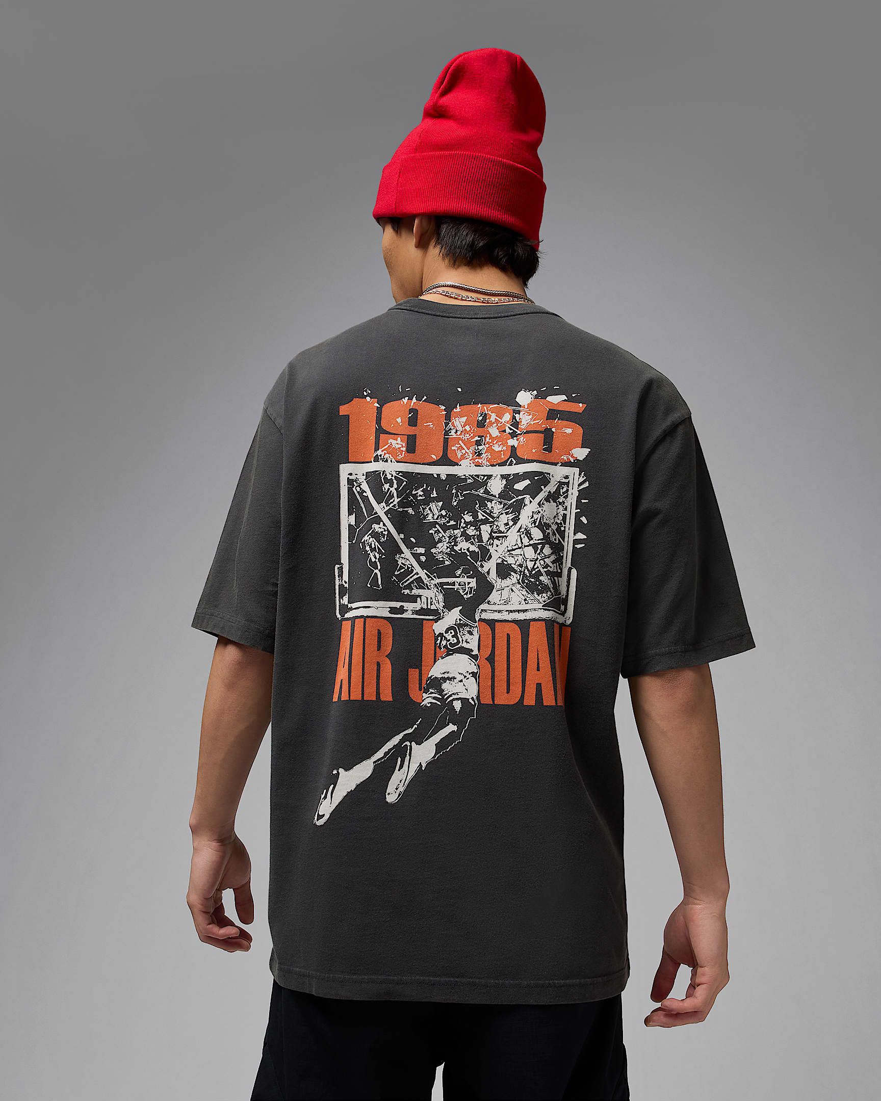 ジョーダン ブルックリン メンズ オーバーサイズド グラフィック Tシャツ - オフノワール/セイル