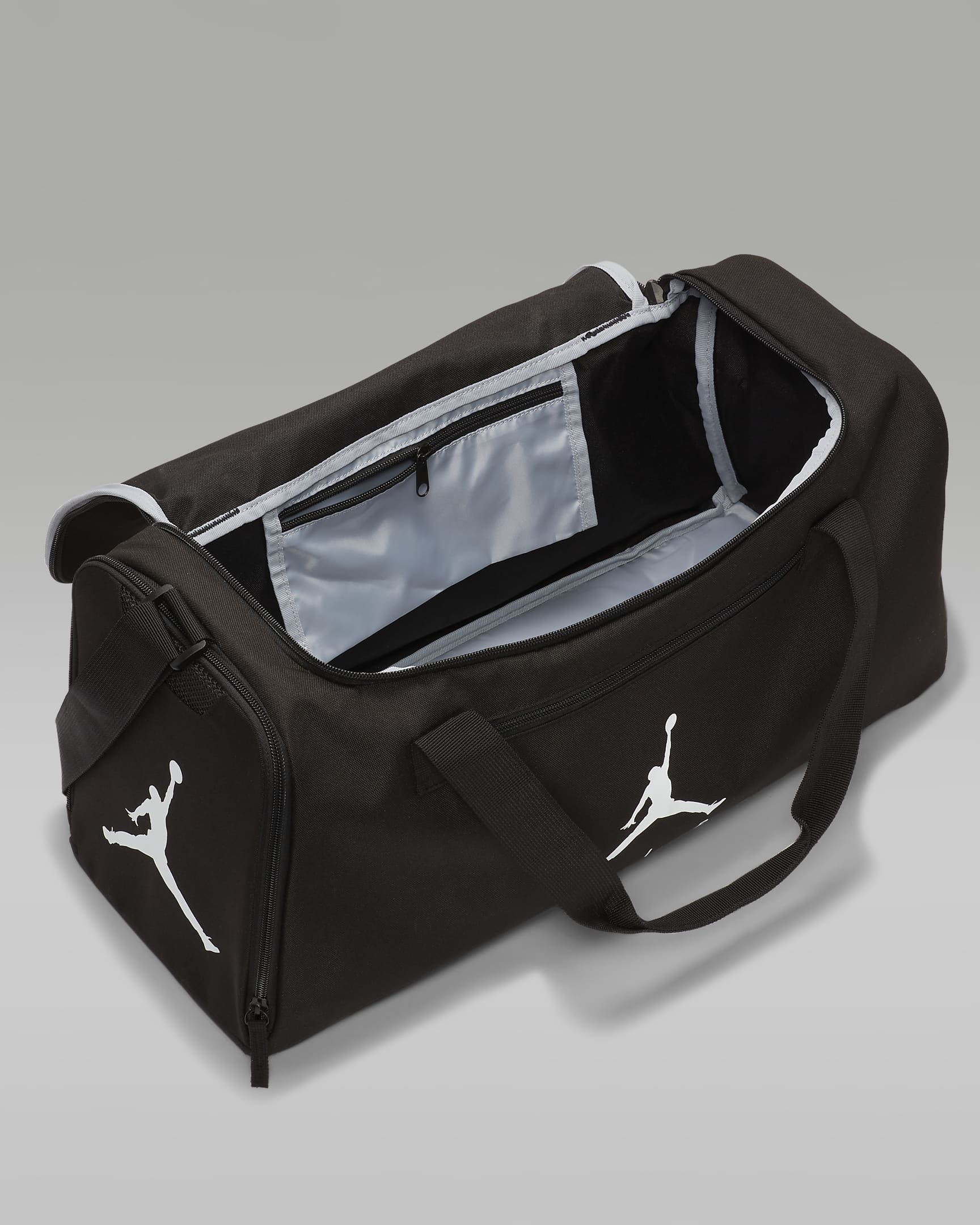 Bolsa de lona de entrenamiento Jordan Sport Duffle (55L). Nike.com