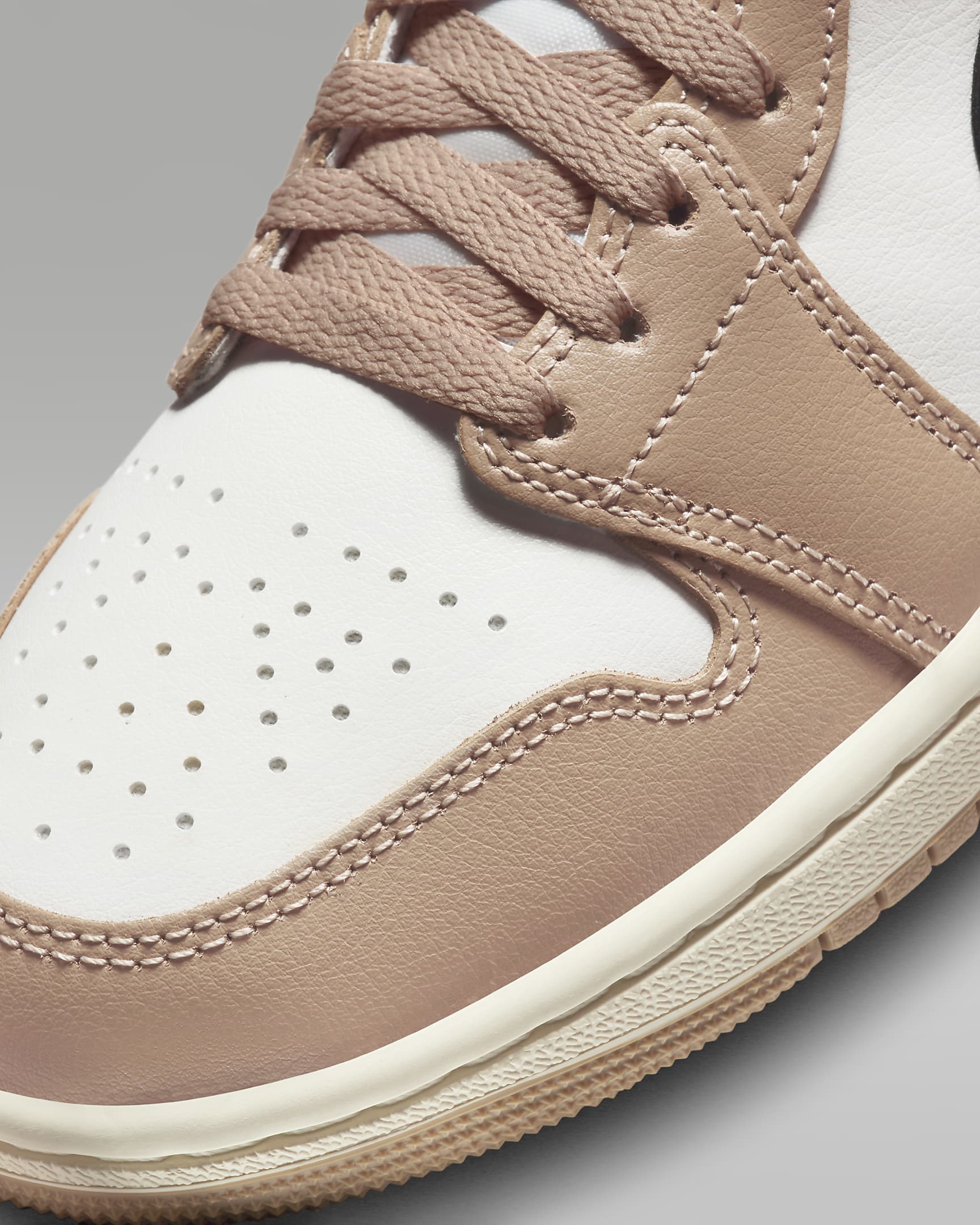 Air Jordan 1 Mid Women's Shoes - Sail/Desert/Black