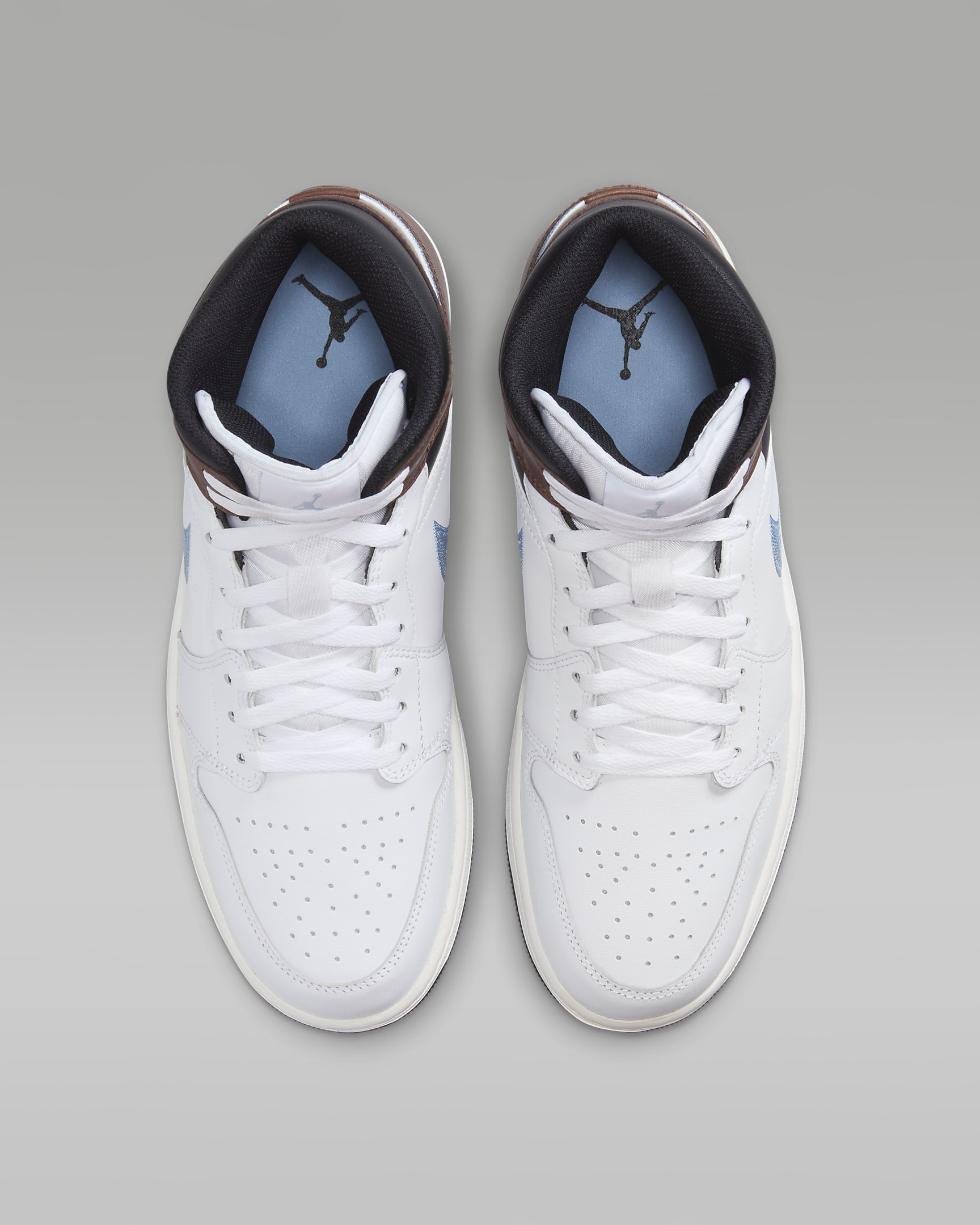 Air Jordan 1 Mid SE Men's Shoes - White/Black/Sail/Blue Grey