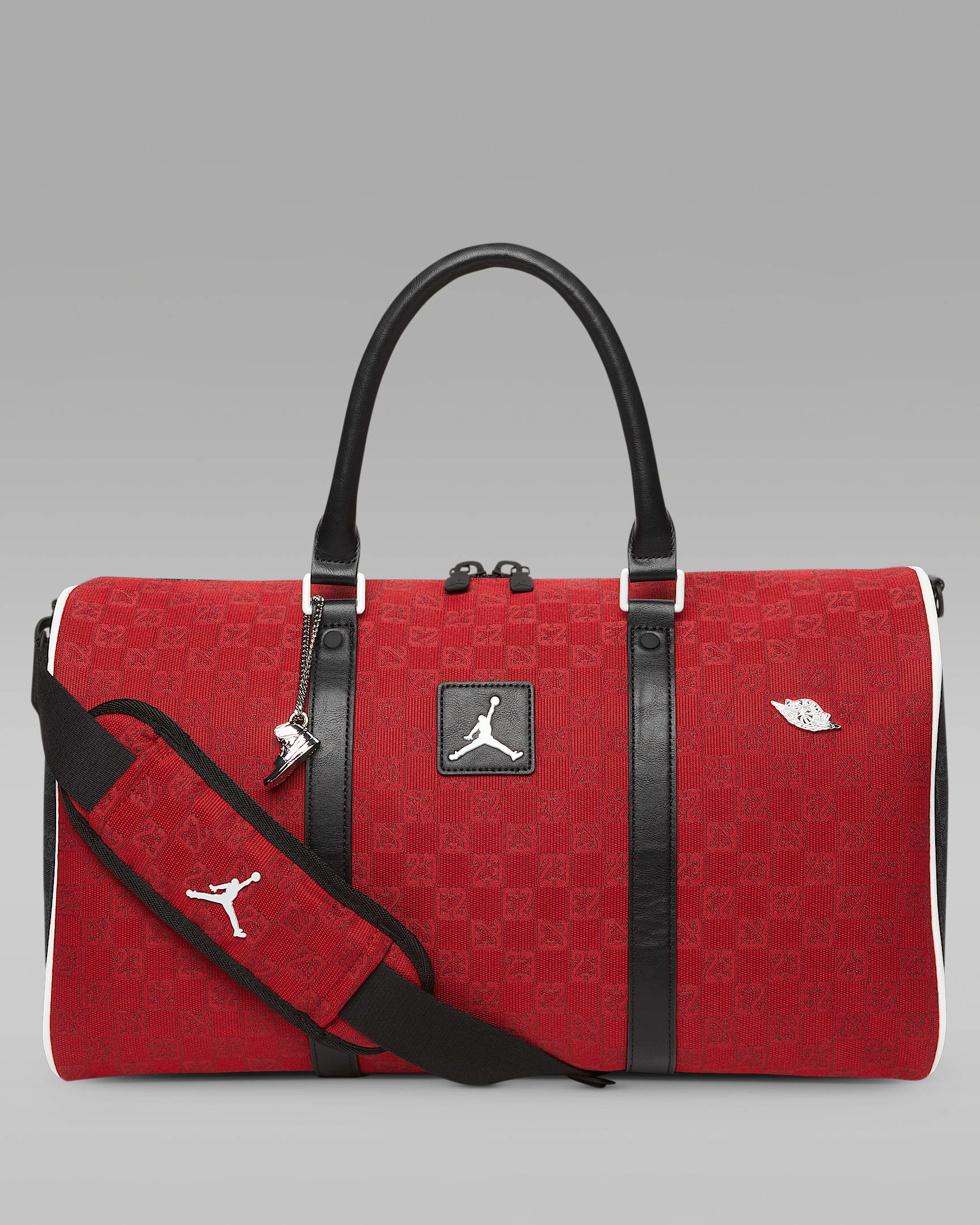 ジョーダン モノグラム ダッフル (25L) ダッフルバッグ - バーシティレッド