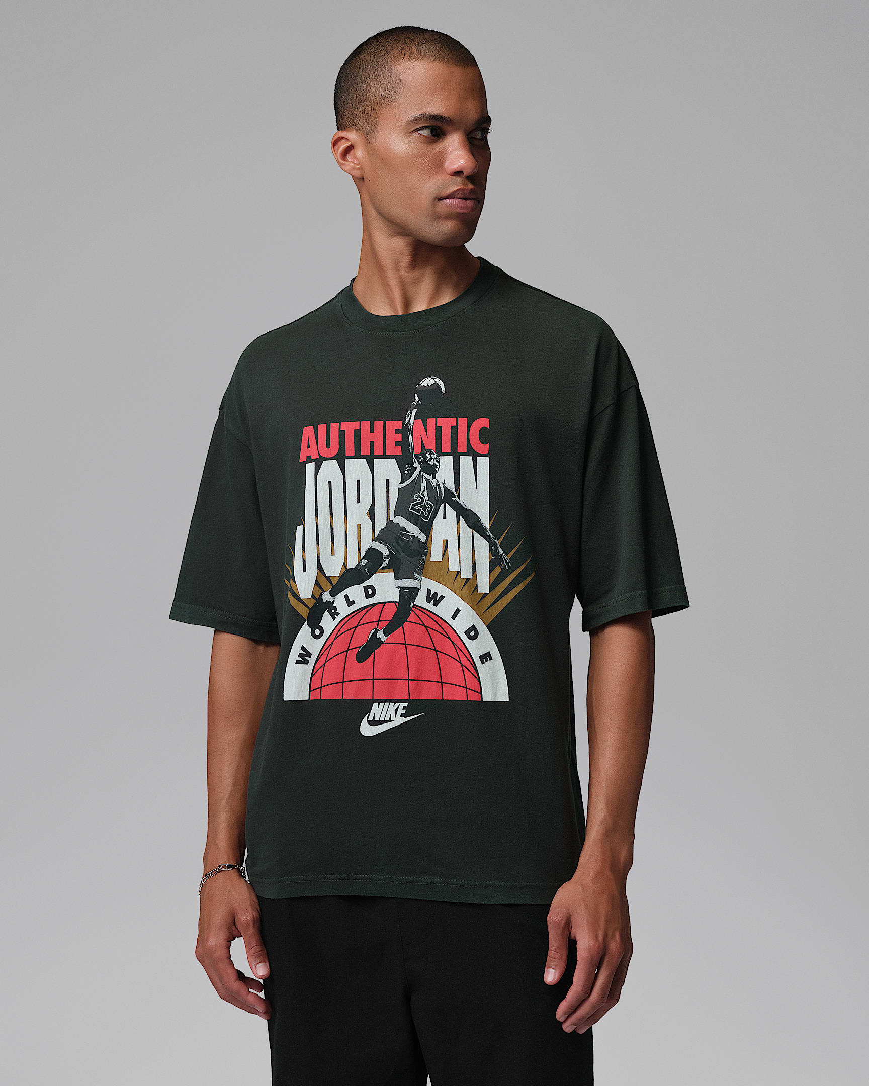 Jordan Men's Oversized Reissue T-Shirt - Off-Noir/Infrared 23
